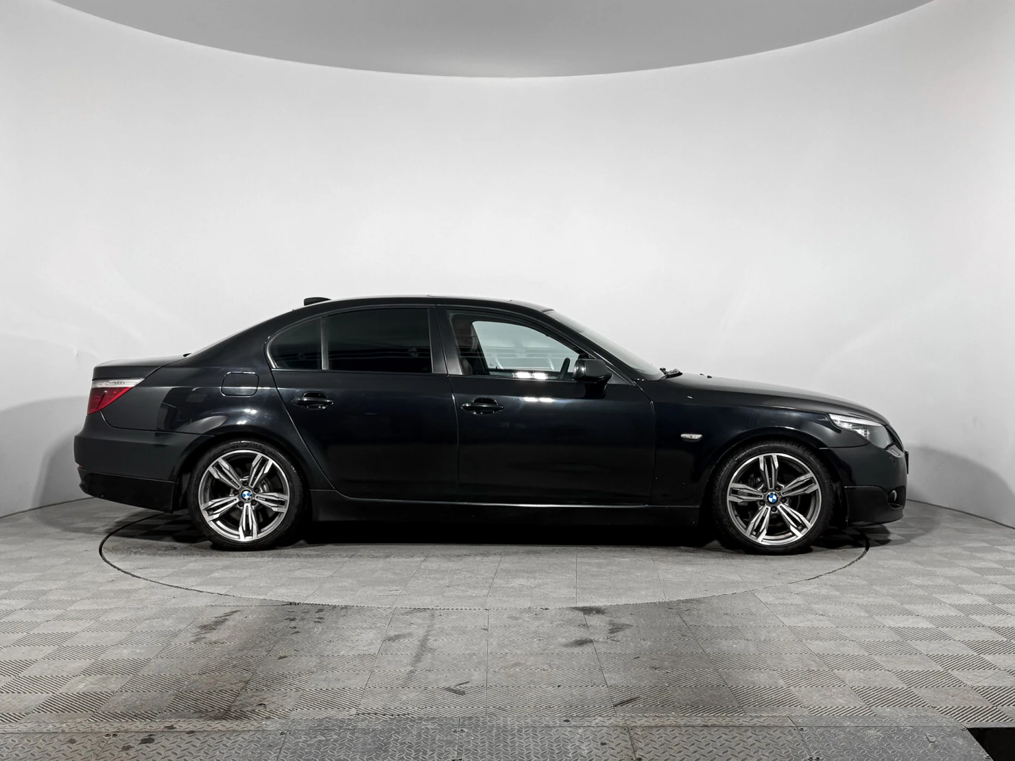 BMW 5 серии, 2007