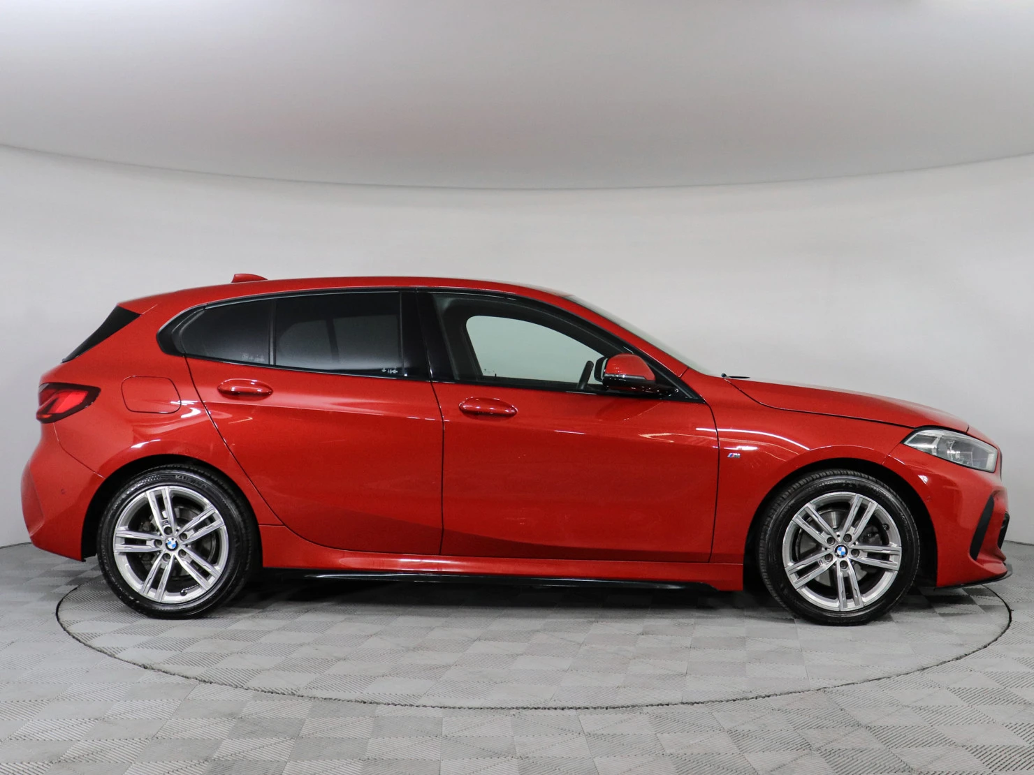 BMW 1 серии, 2019