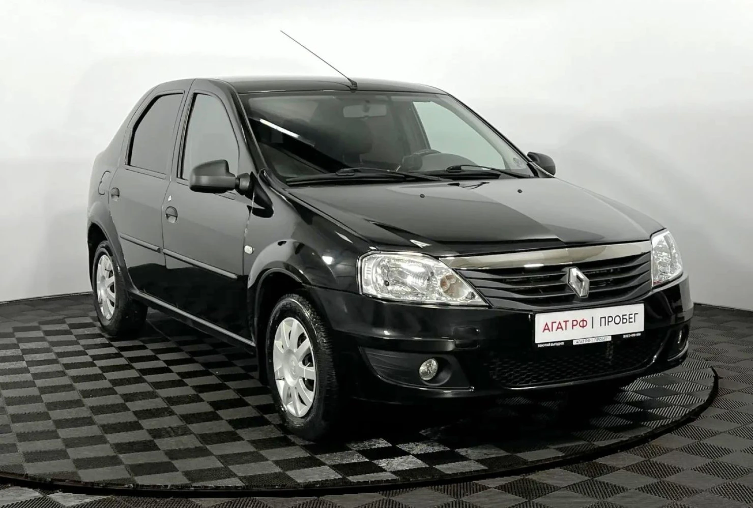 Renault Logan, 2012