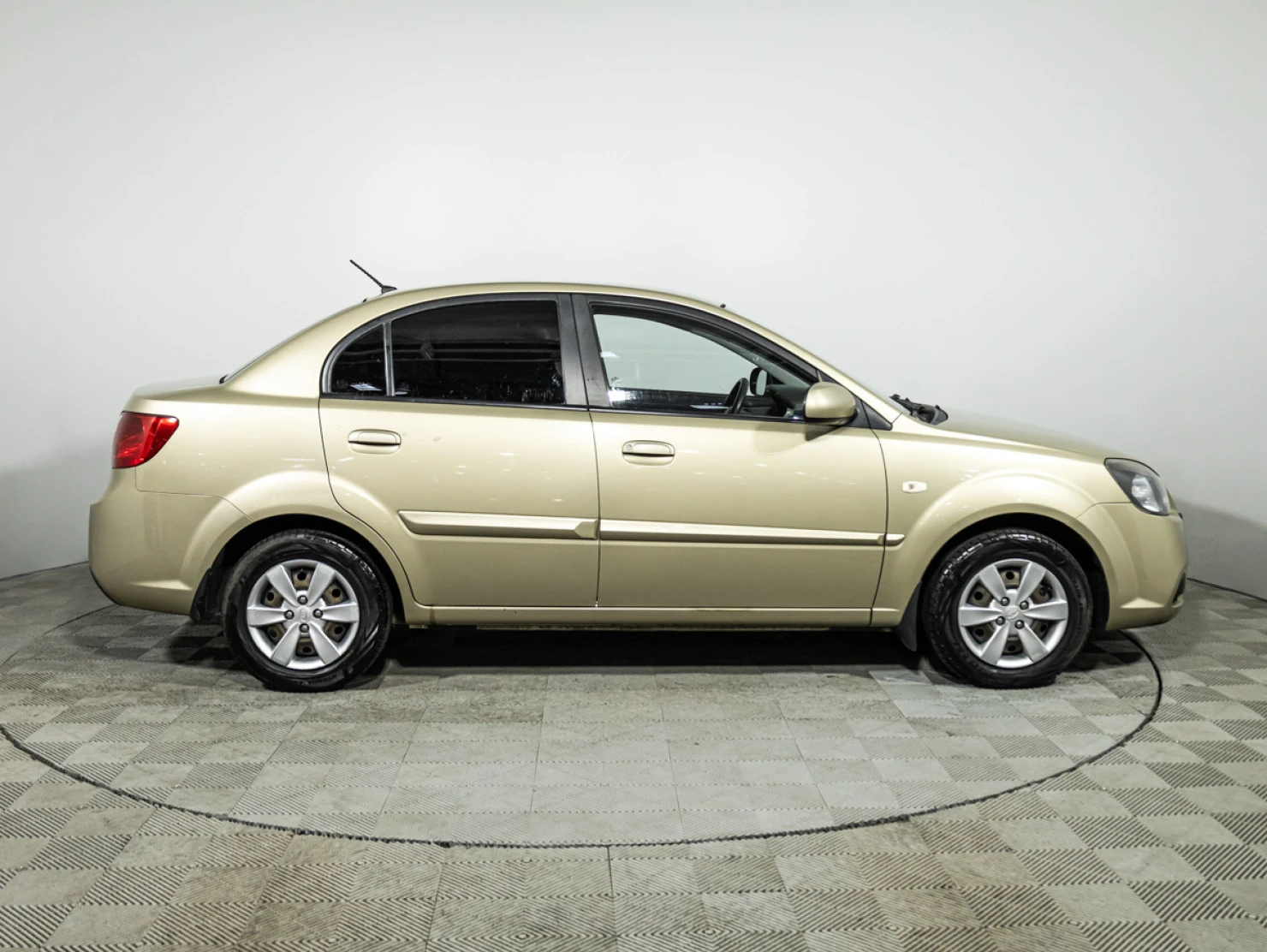 Kia Rio, 2011
