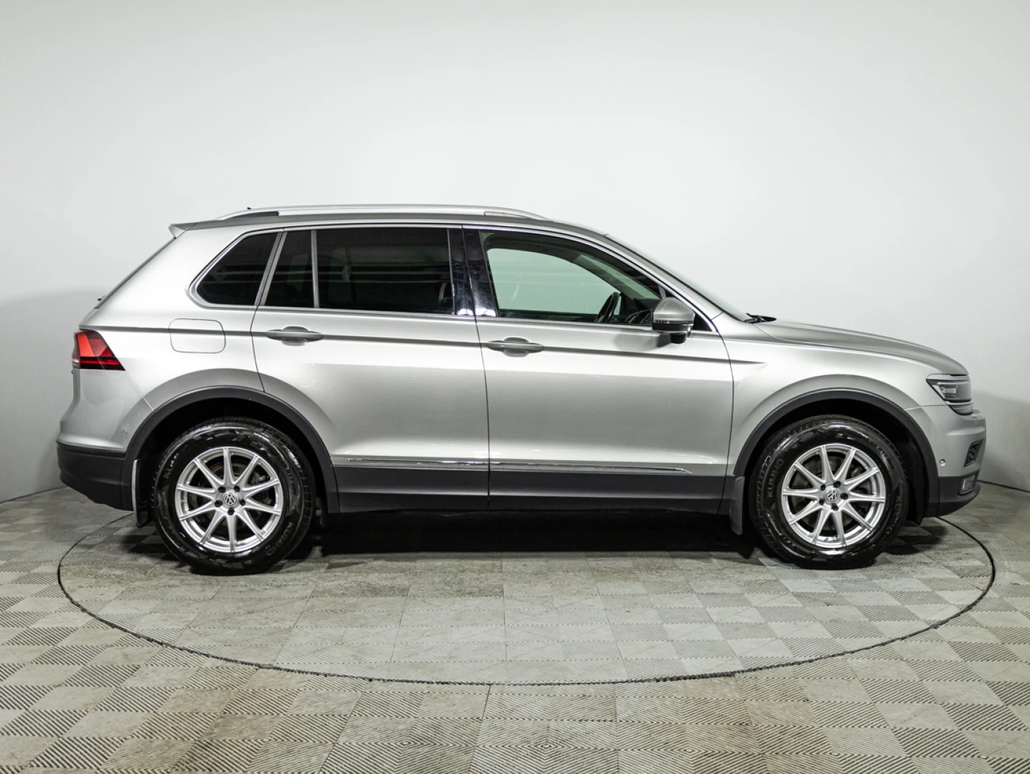 Volkswagen Tiguan, 2018