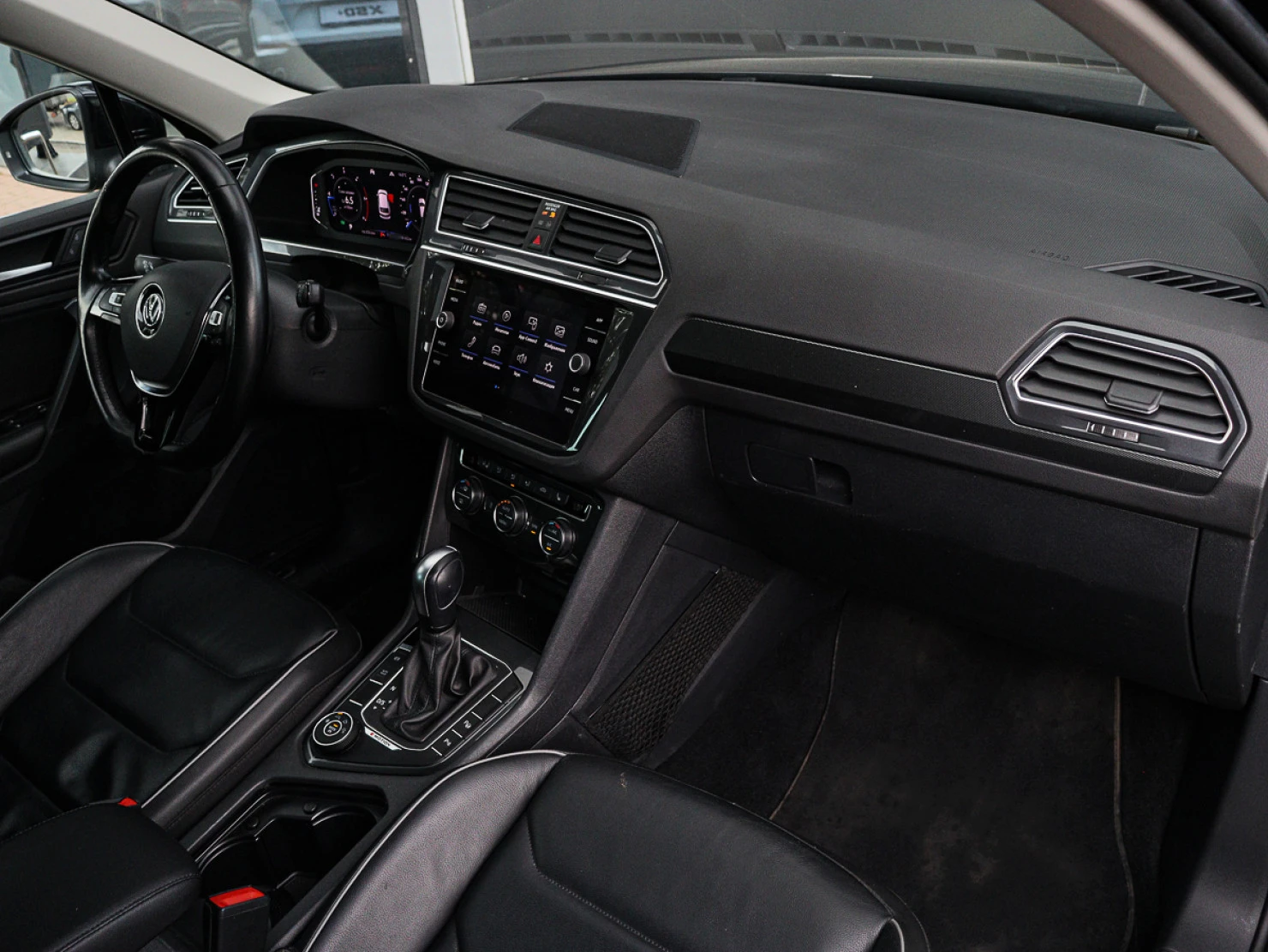 Volkswagen Tiguan, 2020