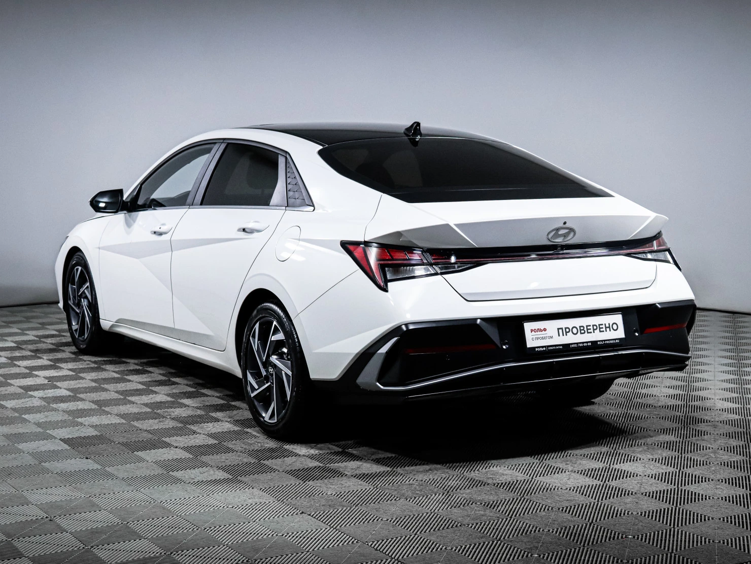 Hyundai Elantra, 2023