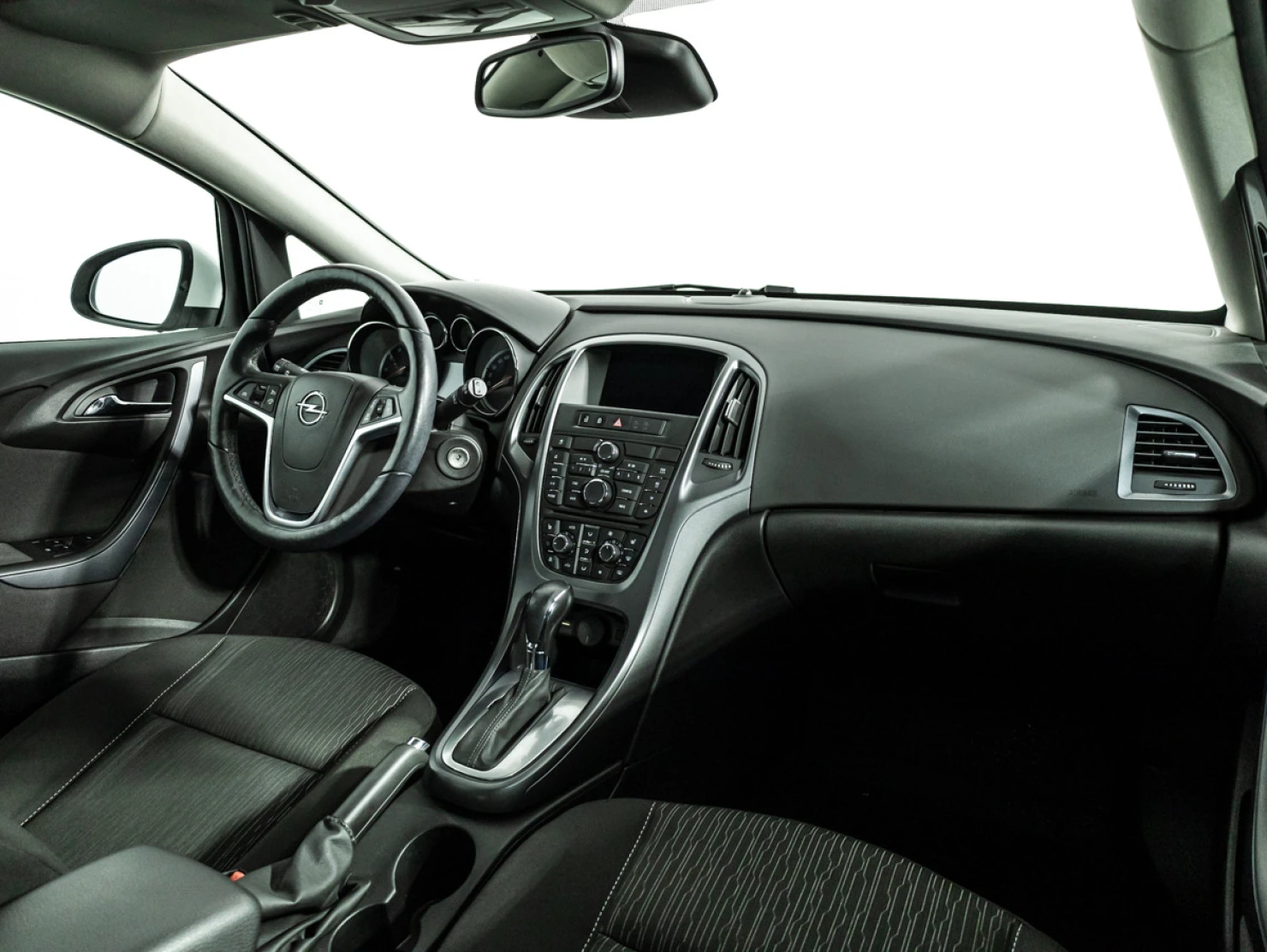 Opel Astra, 2015