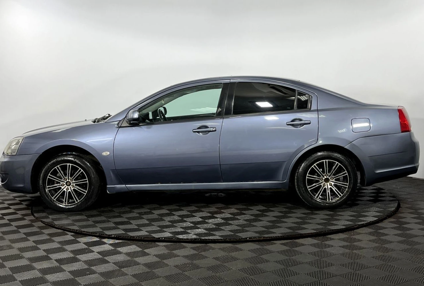 Mitsubishi Galant, 2007