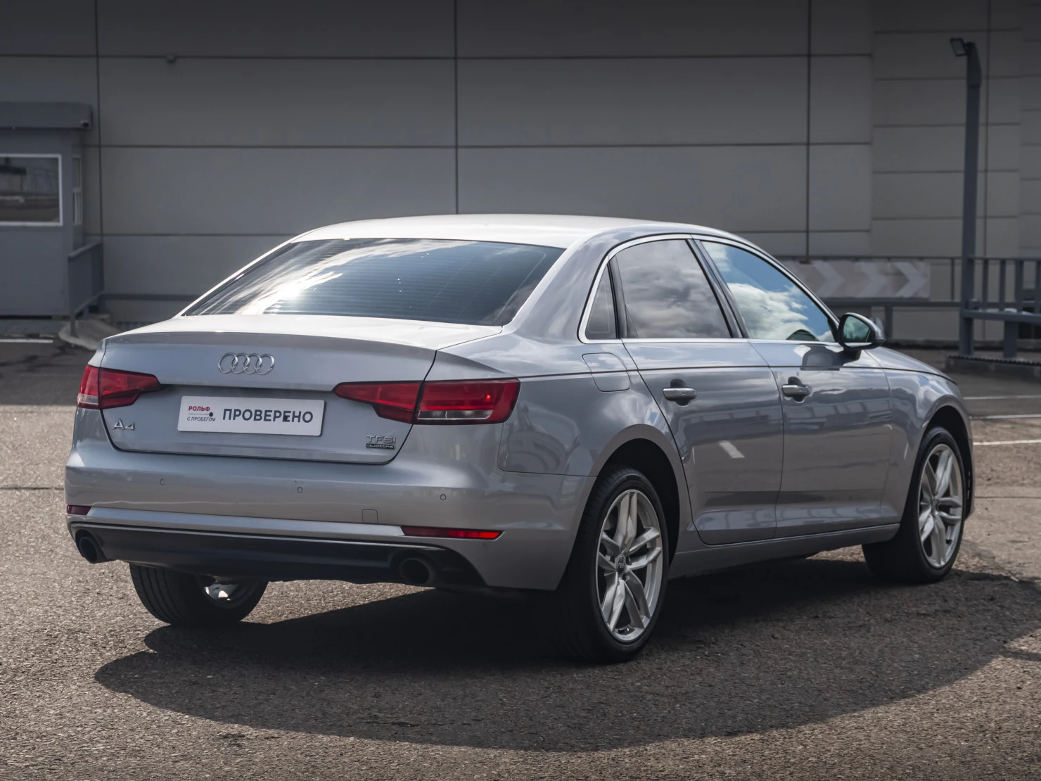 Audi A4, 2016