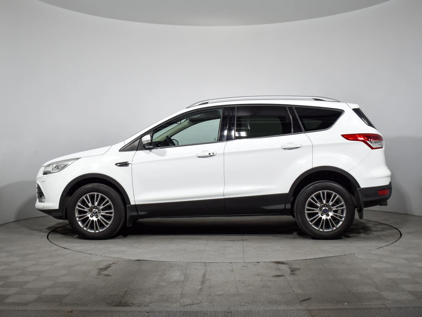 Ford KUGA, 2013