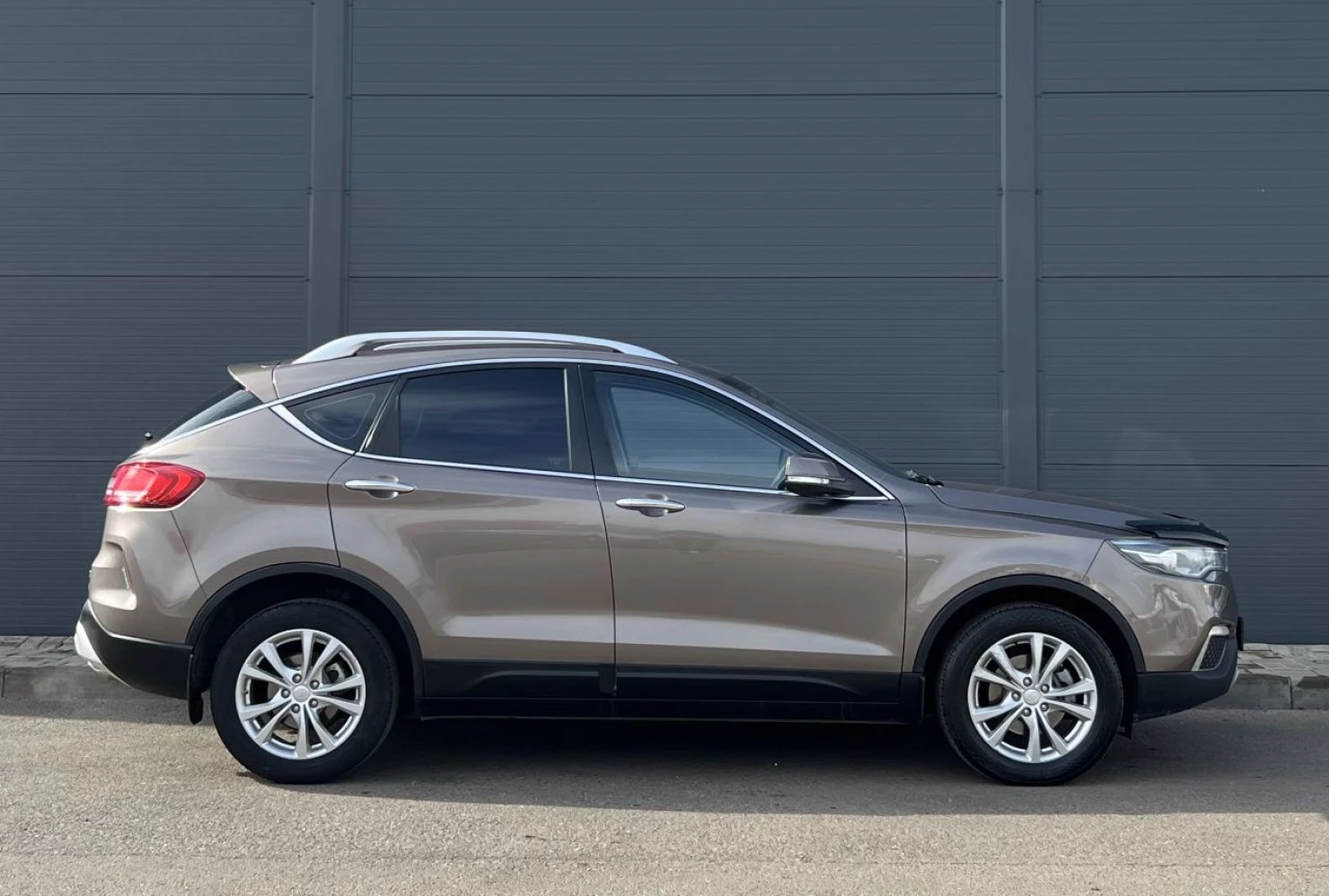 FAW Besturn X80, 2019