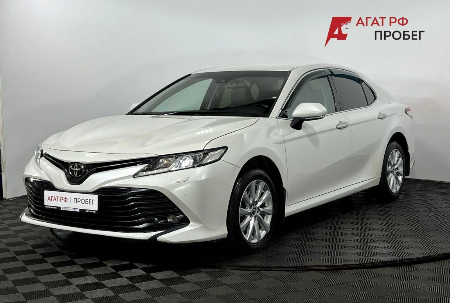 Toyota Camry, 2019