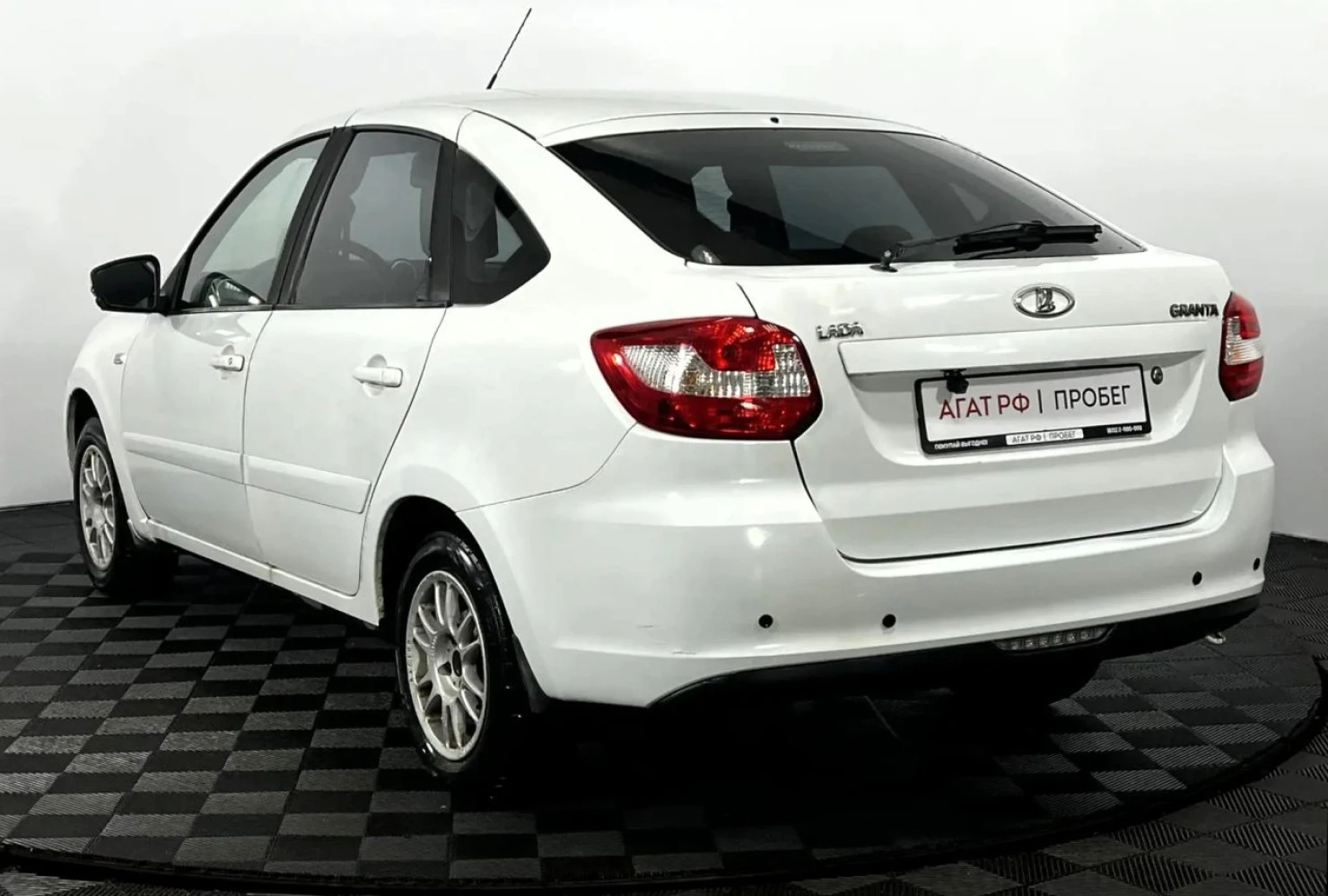 LADA (ВАЗ) Granta, 2015