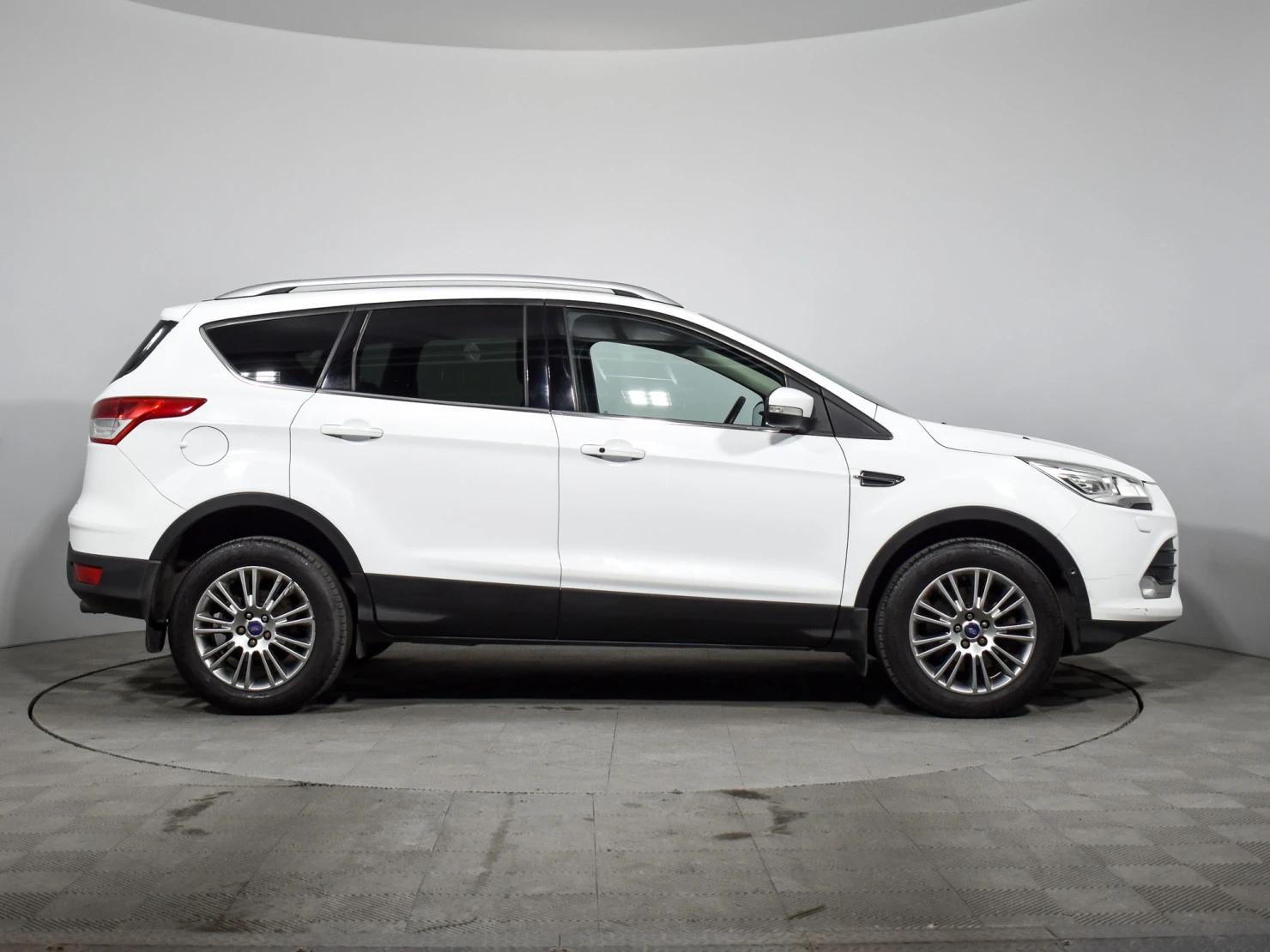 Ford KUGA, 2013