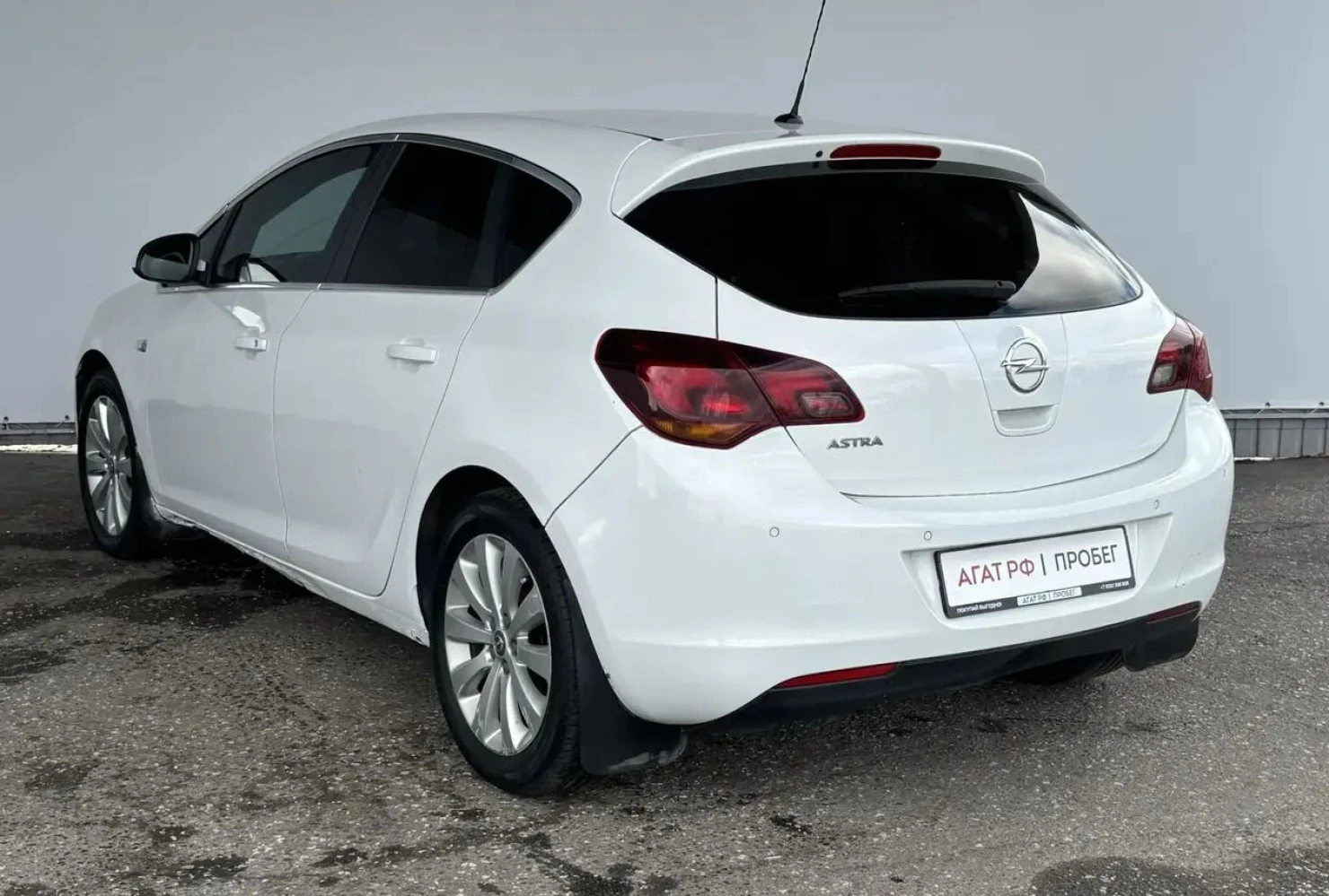 Opel Astra, 2012