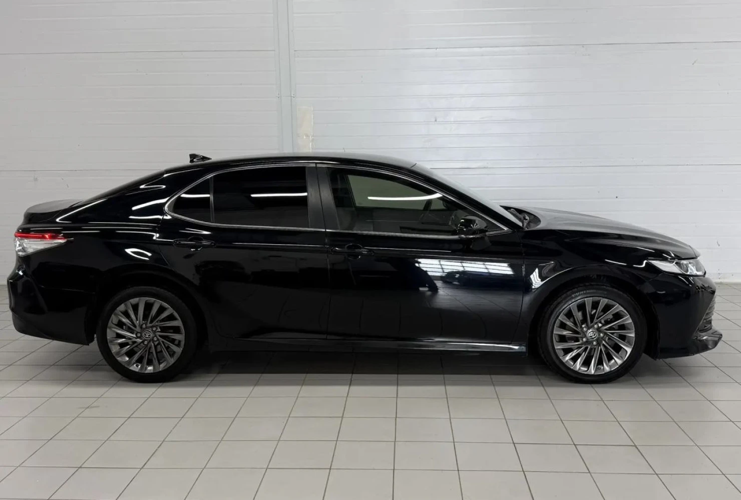 Toyota Camry, 2020