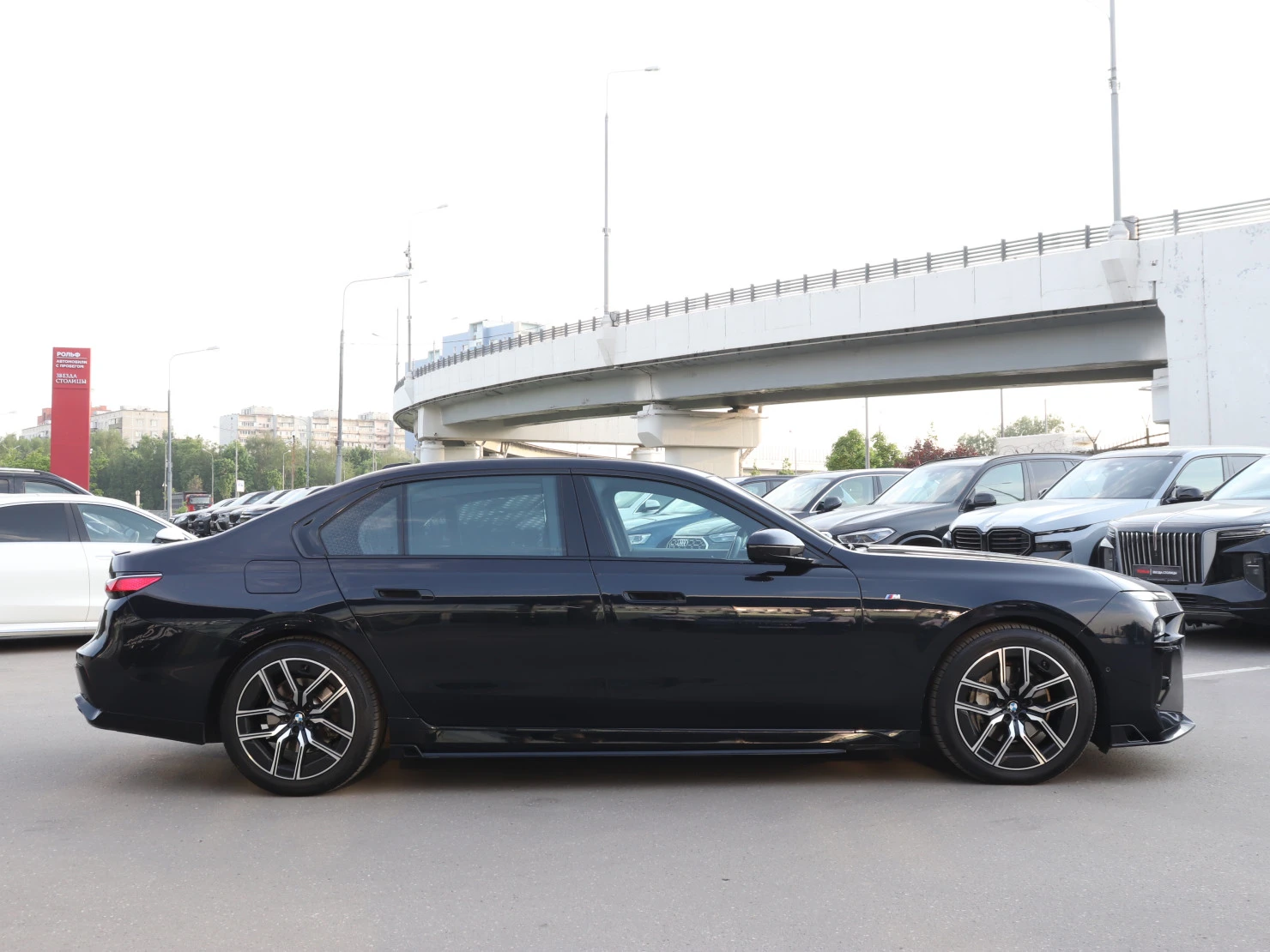 BMW 7 серии, 2022
