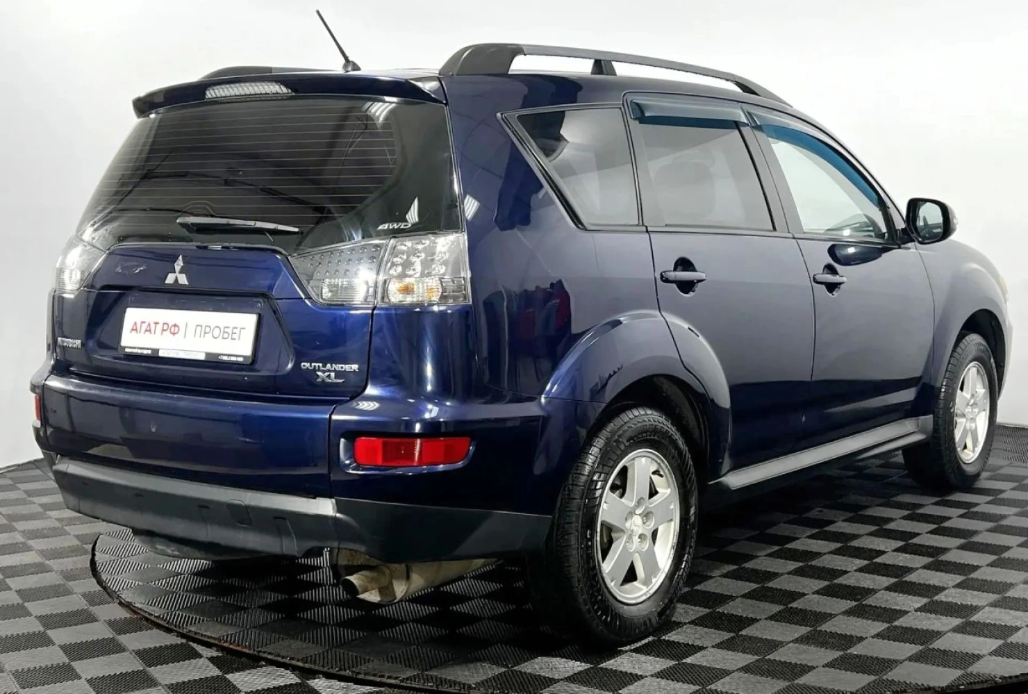Mitsubishi OUTLANDER, 2012
