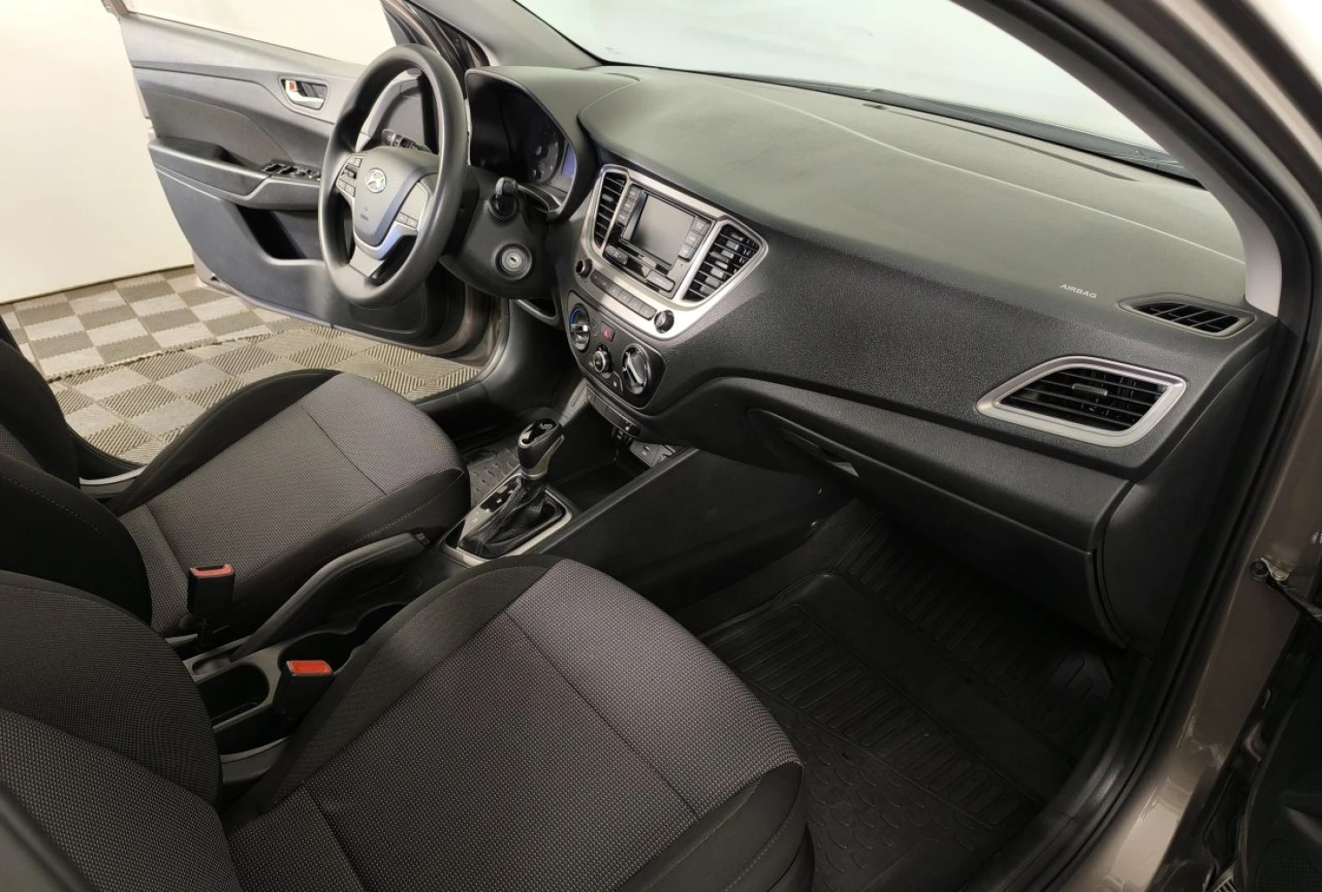 Hyundai Solaris, 2021