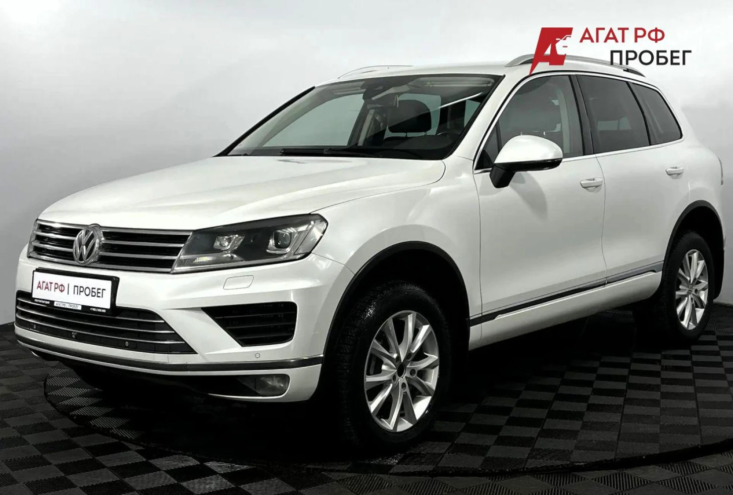 Volkswagen Touareg, 2015