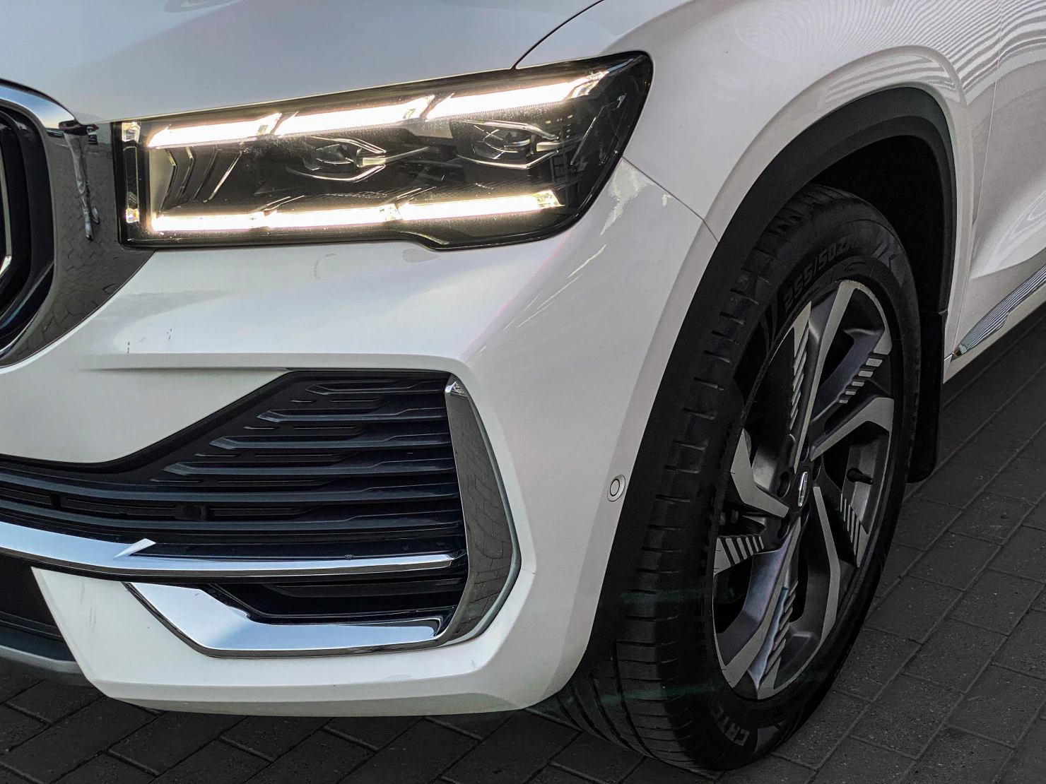 Geely Monjaro, 2023