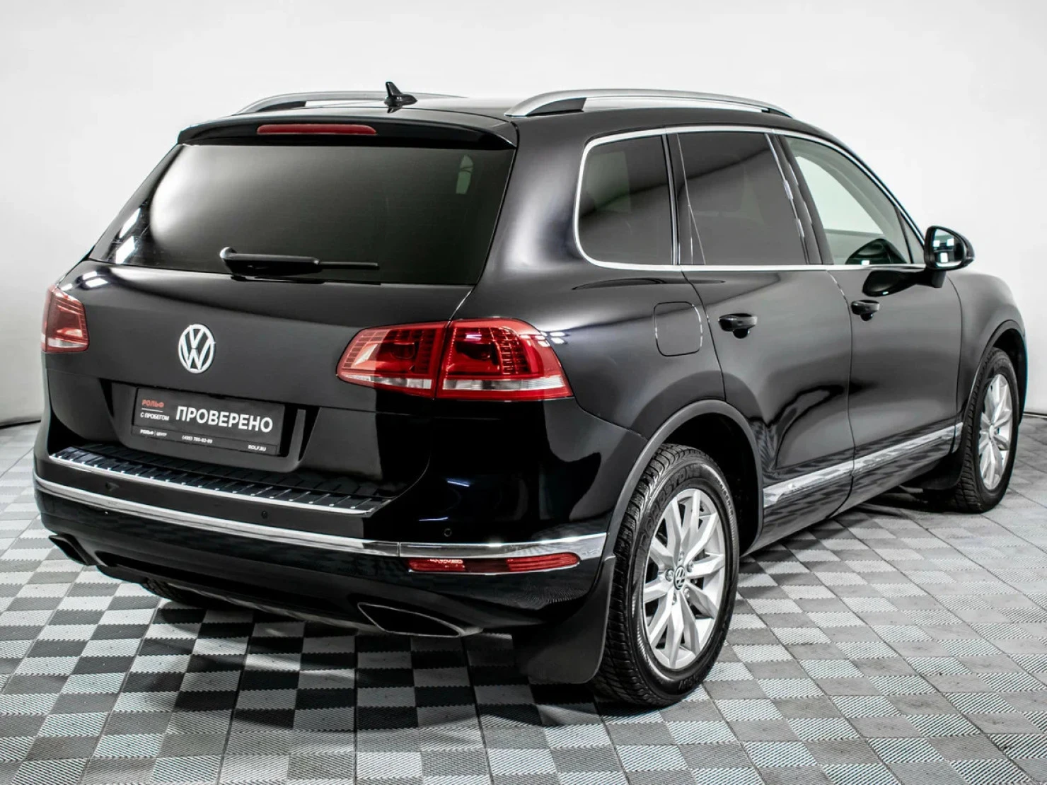 Volkswagen Touareg, 2015