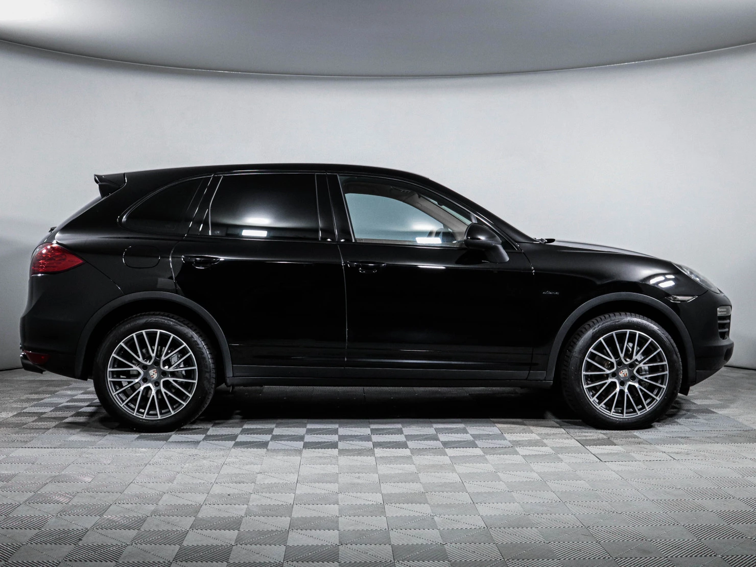 Porsche Cayenne, 2013