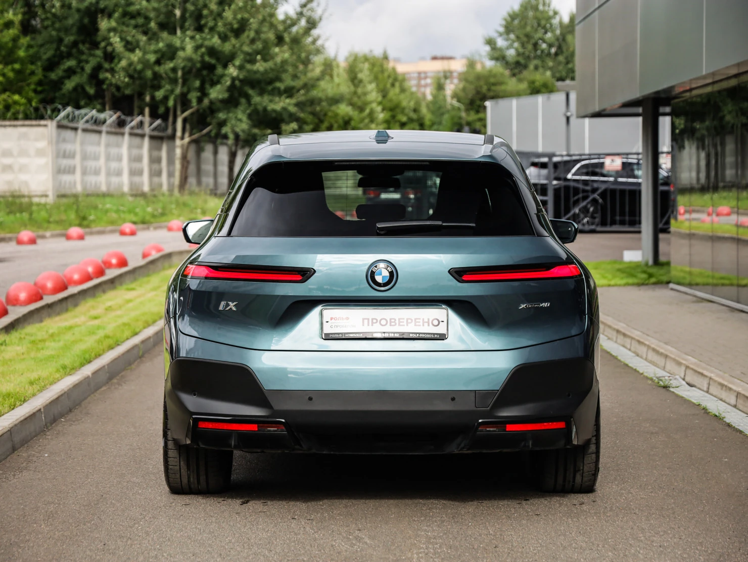 BMW iX, 2021