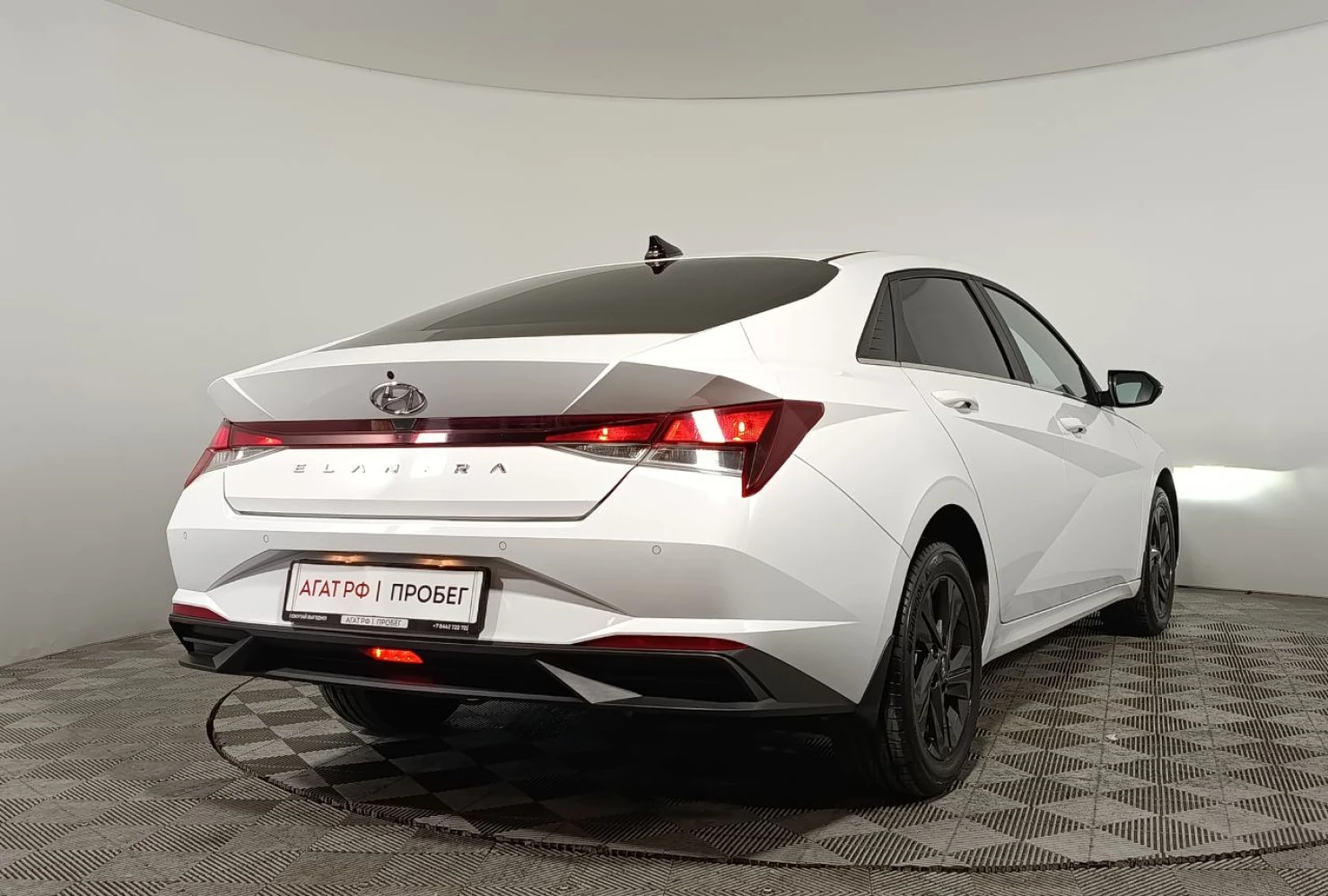Hyundai Elantra, 2021