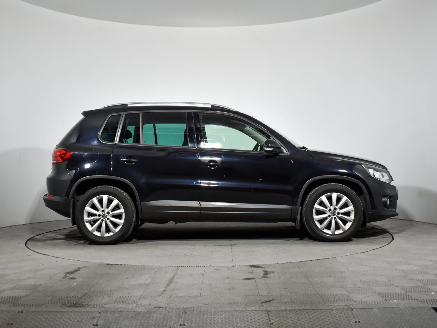 Volkswagen Tiguan, 2016