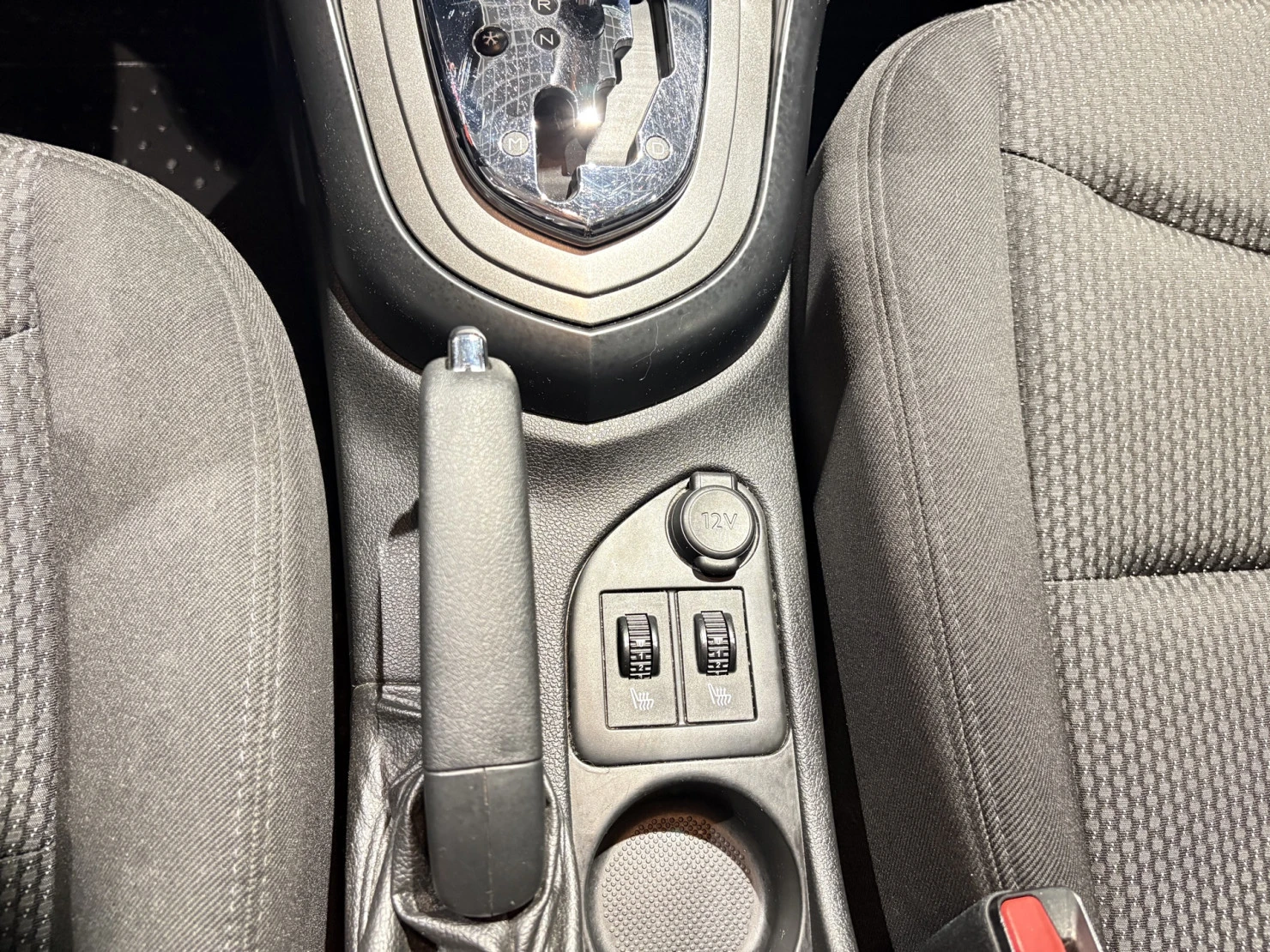 Peugeot 408, 2012