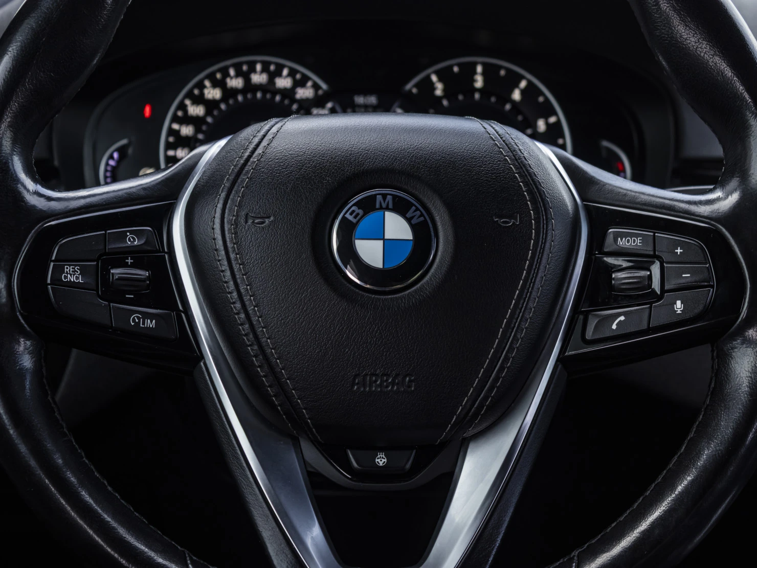 BMW 5 серии, 2017