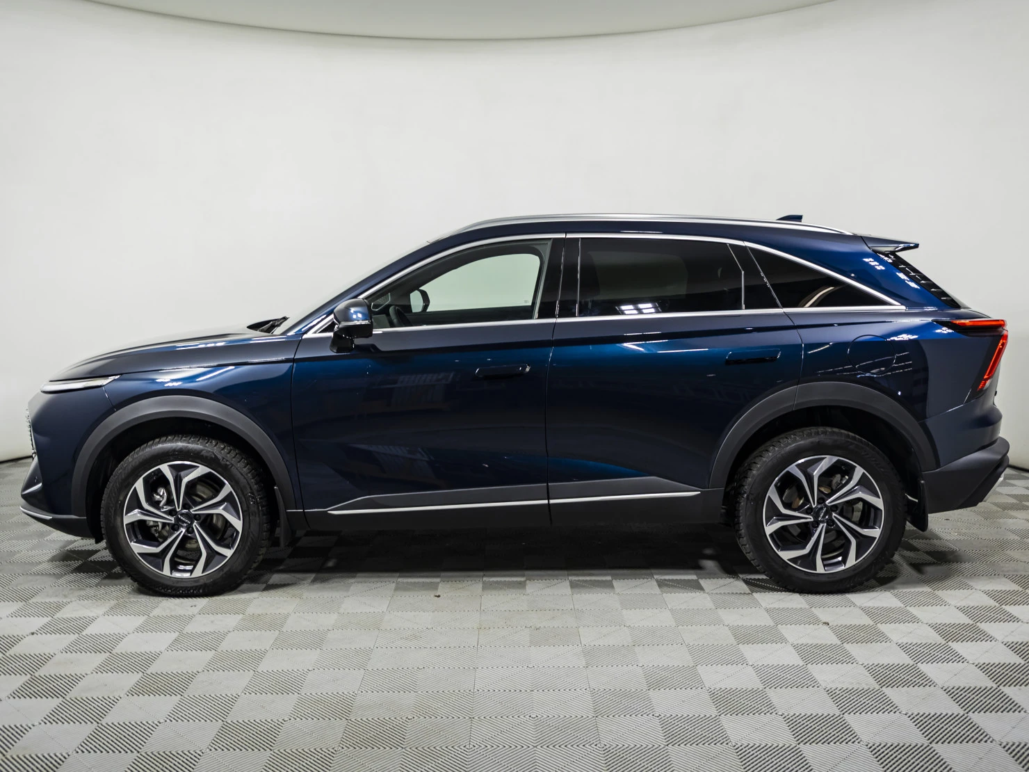 HAVAL F7, 2025