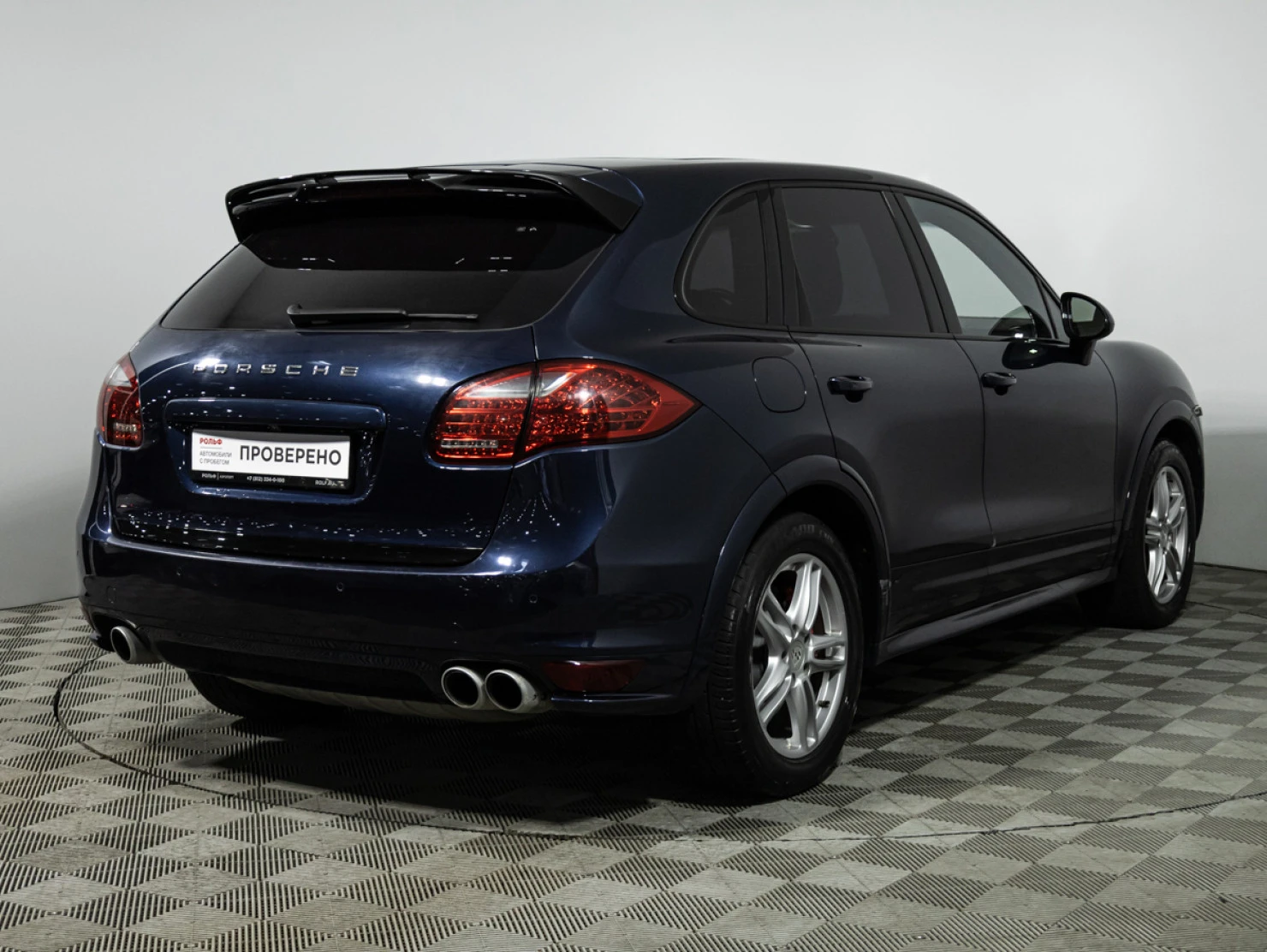 Porsche Cayenne, 2011
