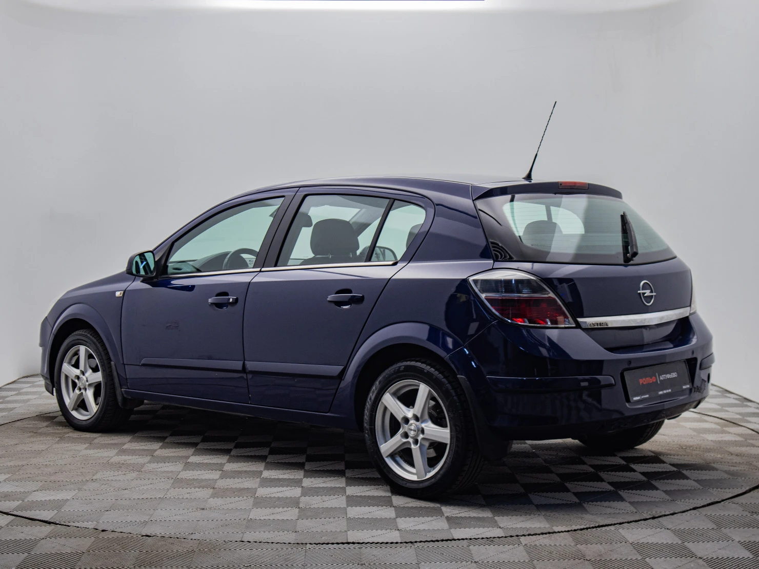 Opel Astra, 2013