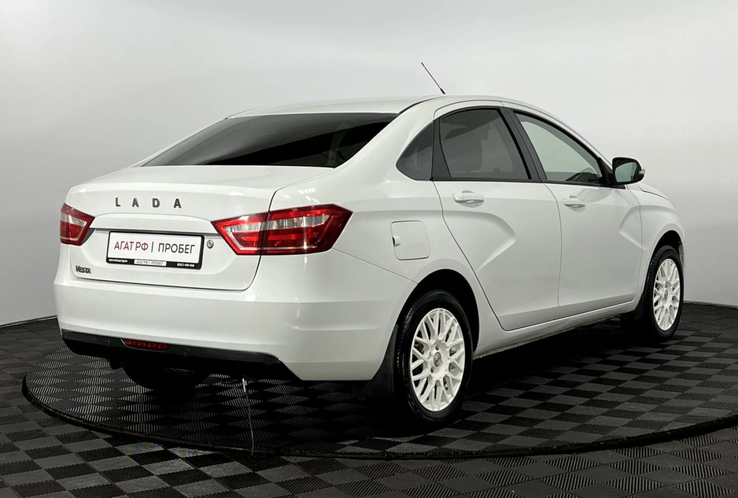 LADA (ВАЗ) Vesta, 2017