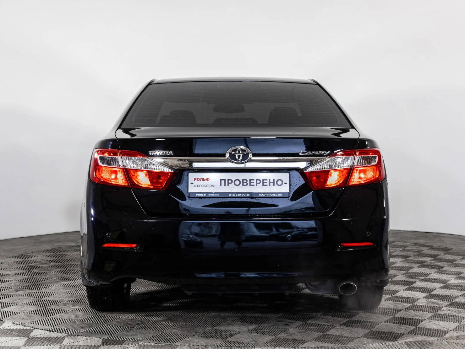 Toyota Camry, 2014