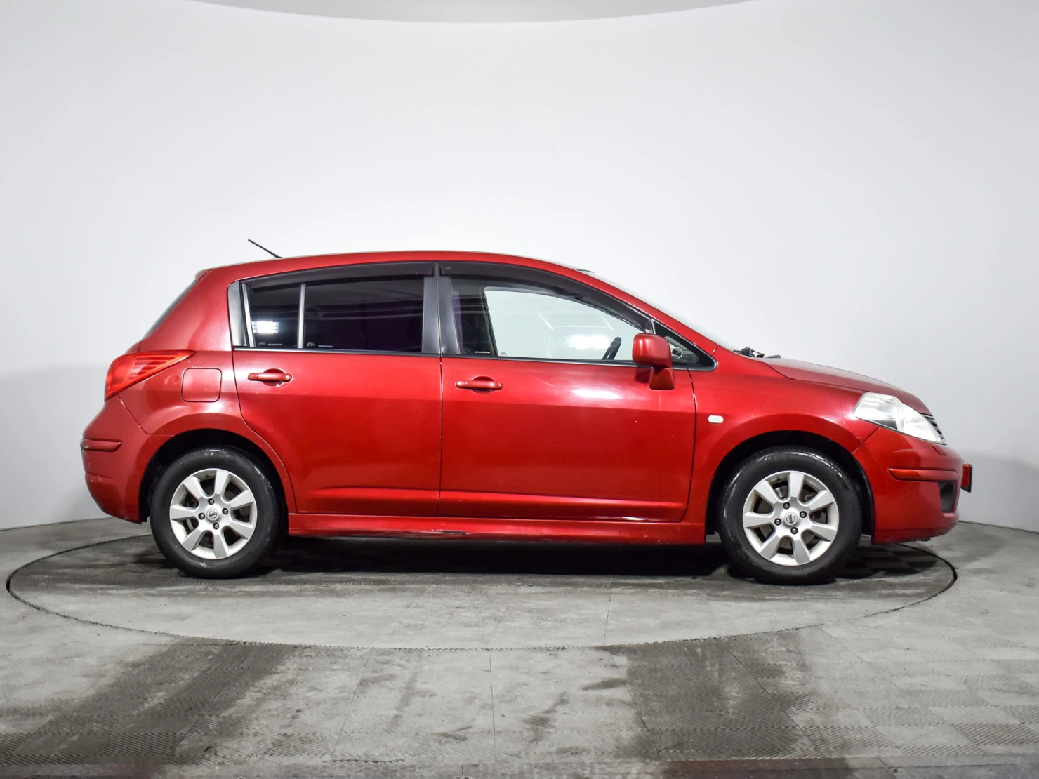 Nissan Tiida, 2011