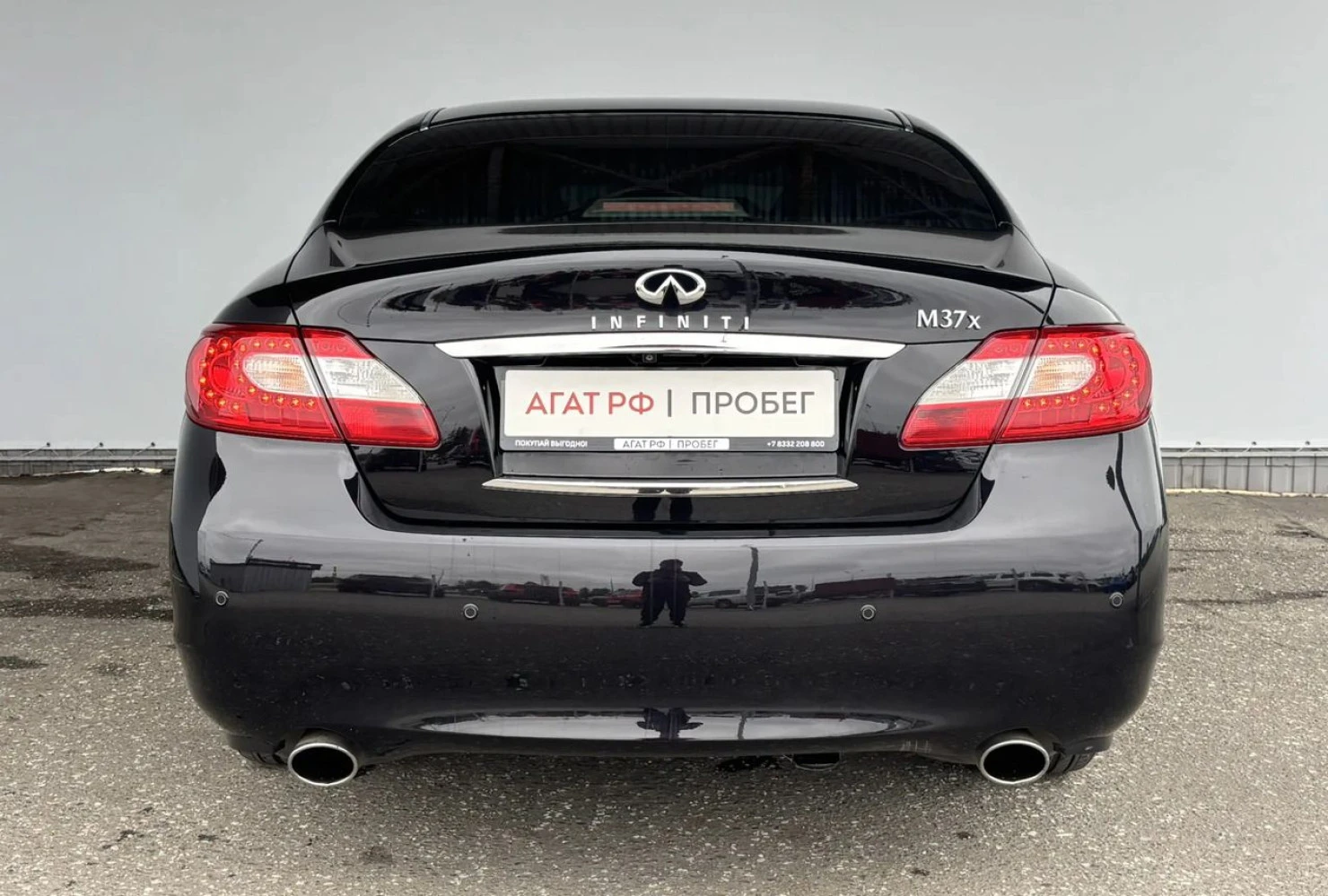 Infiniti M, 2012