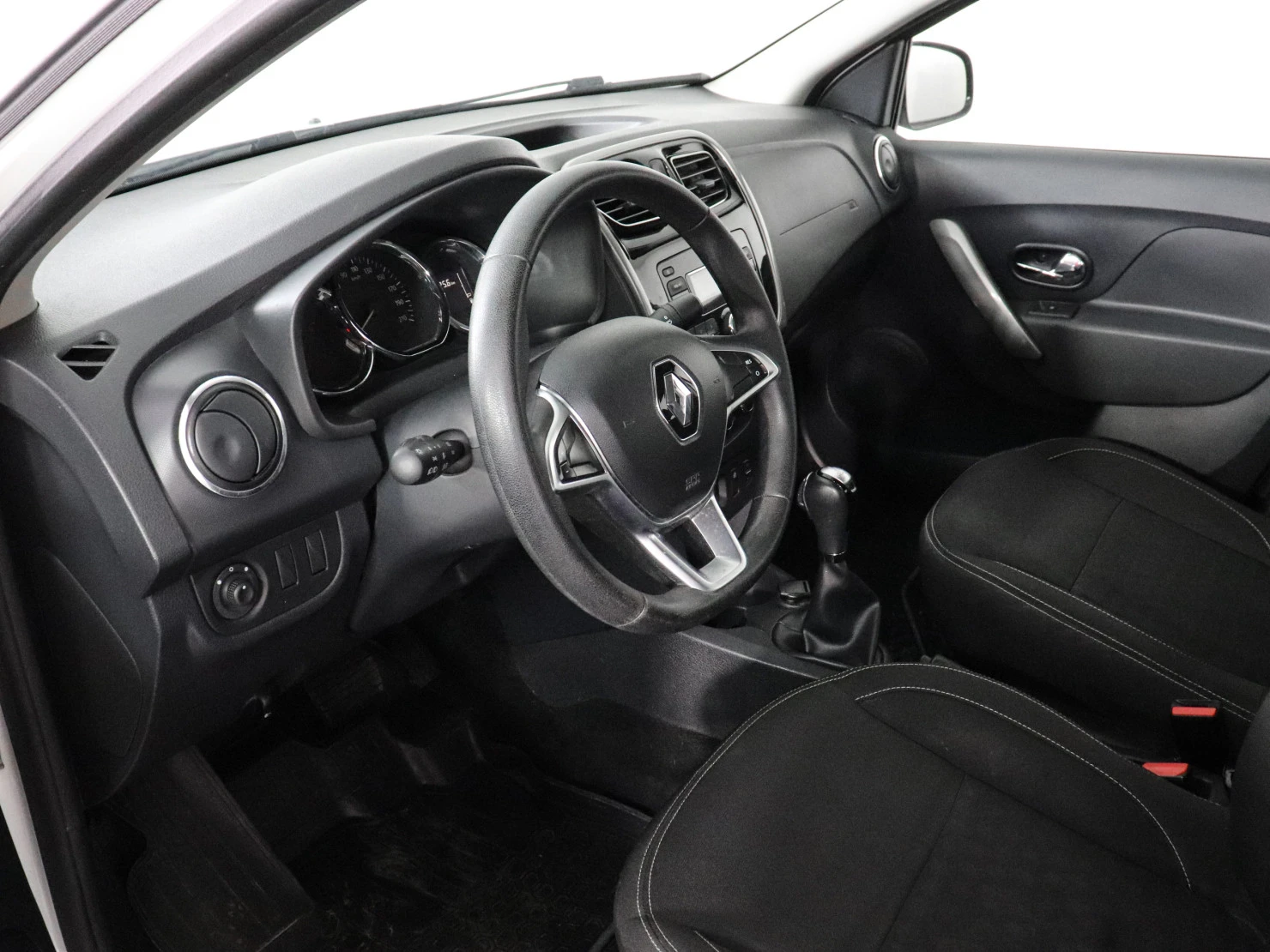 Renault Logan, 2019
