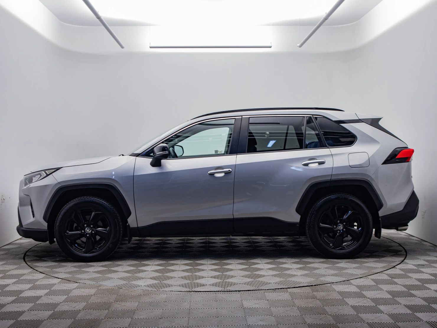 Toyota RAV4, 2021