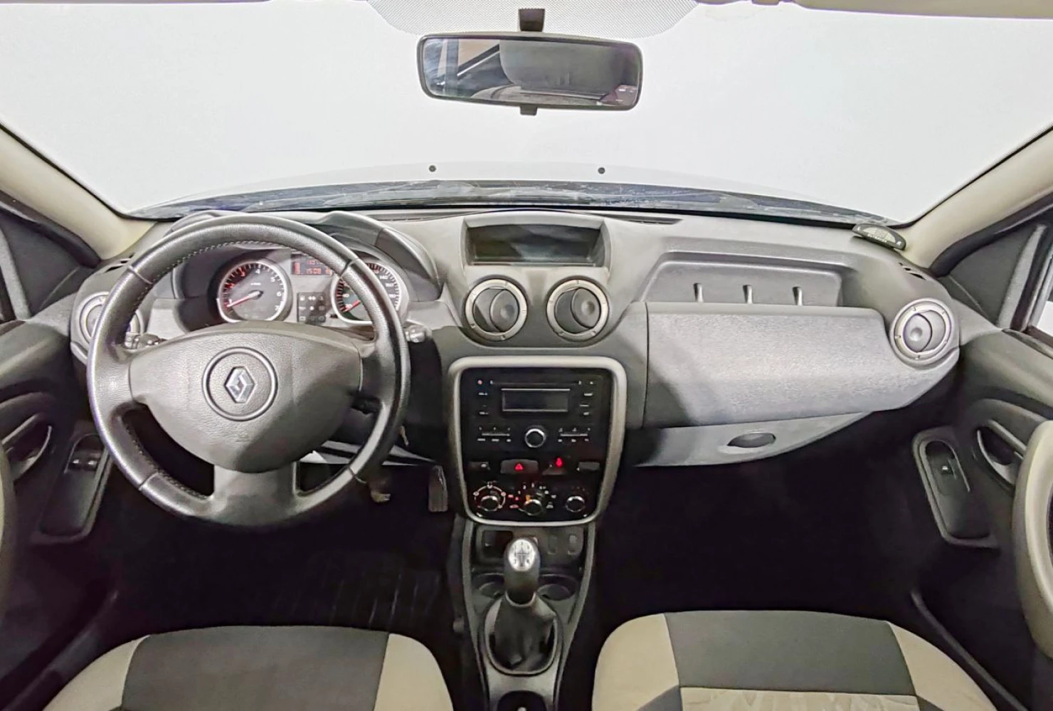 Renault Duster, 2014