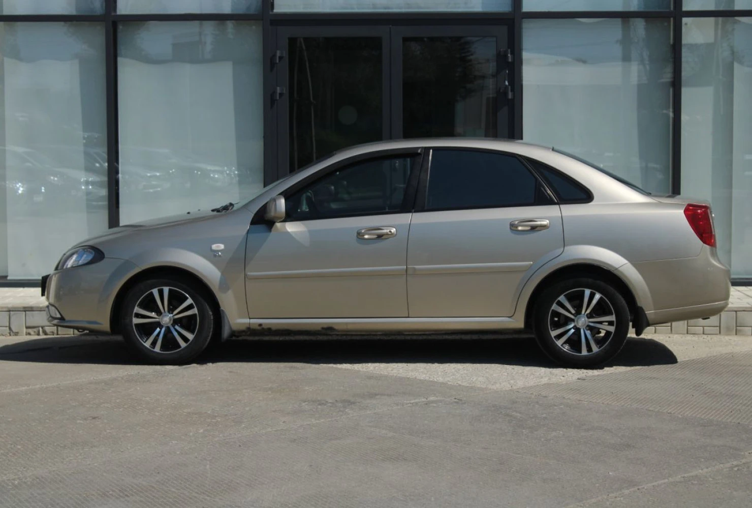 Daewoo Gentra, 2014