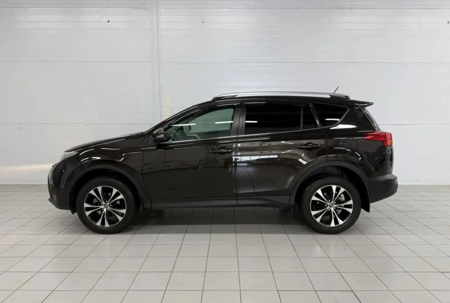 Toyota RAV4, 2014