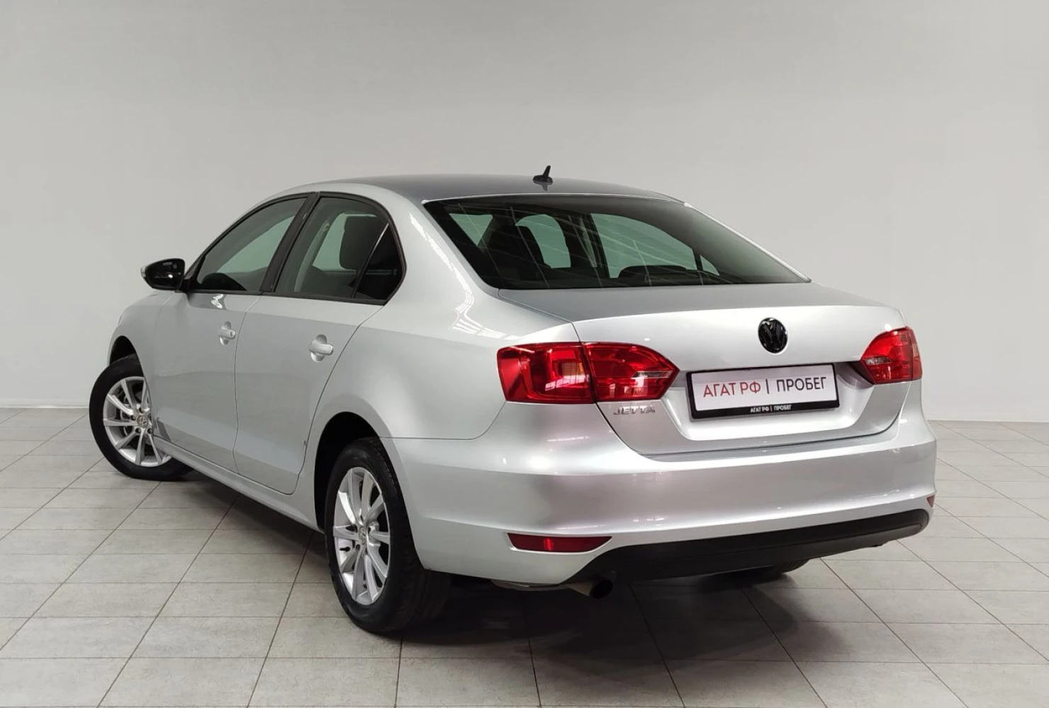Volkswagen Jetta, 2013
