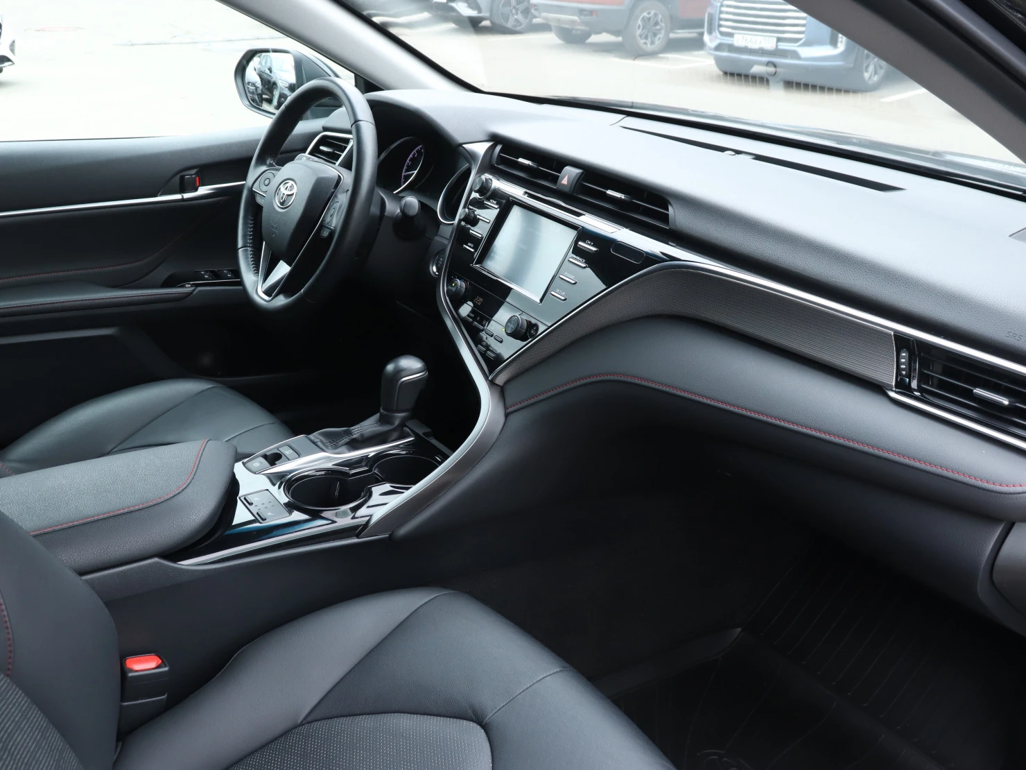 Toyota Camry, 2020