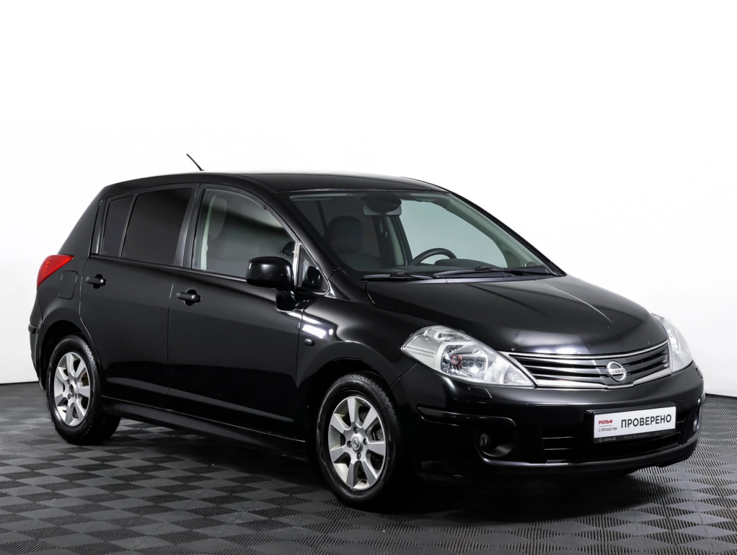 Nissan Tiida, 2011