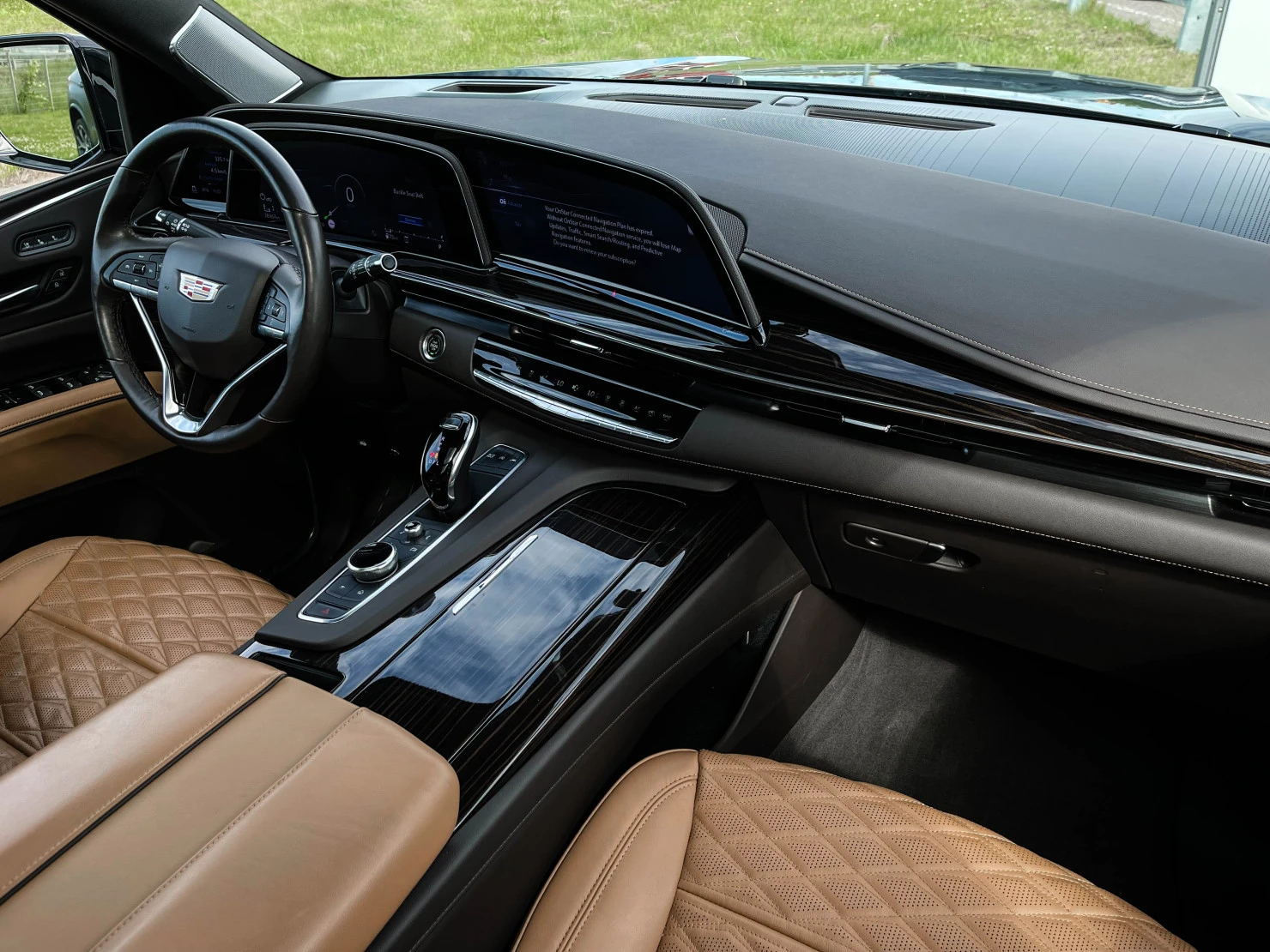 Cadillac Escalade, 2022