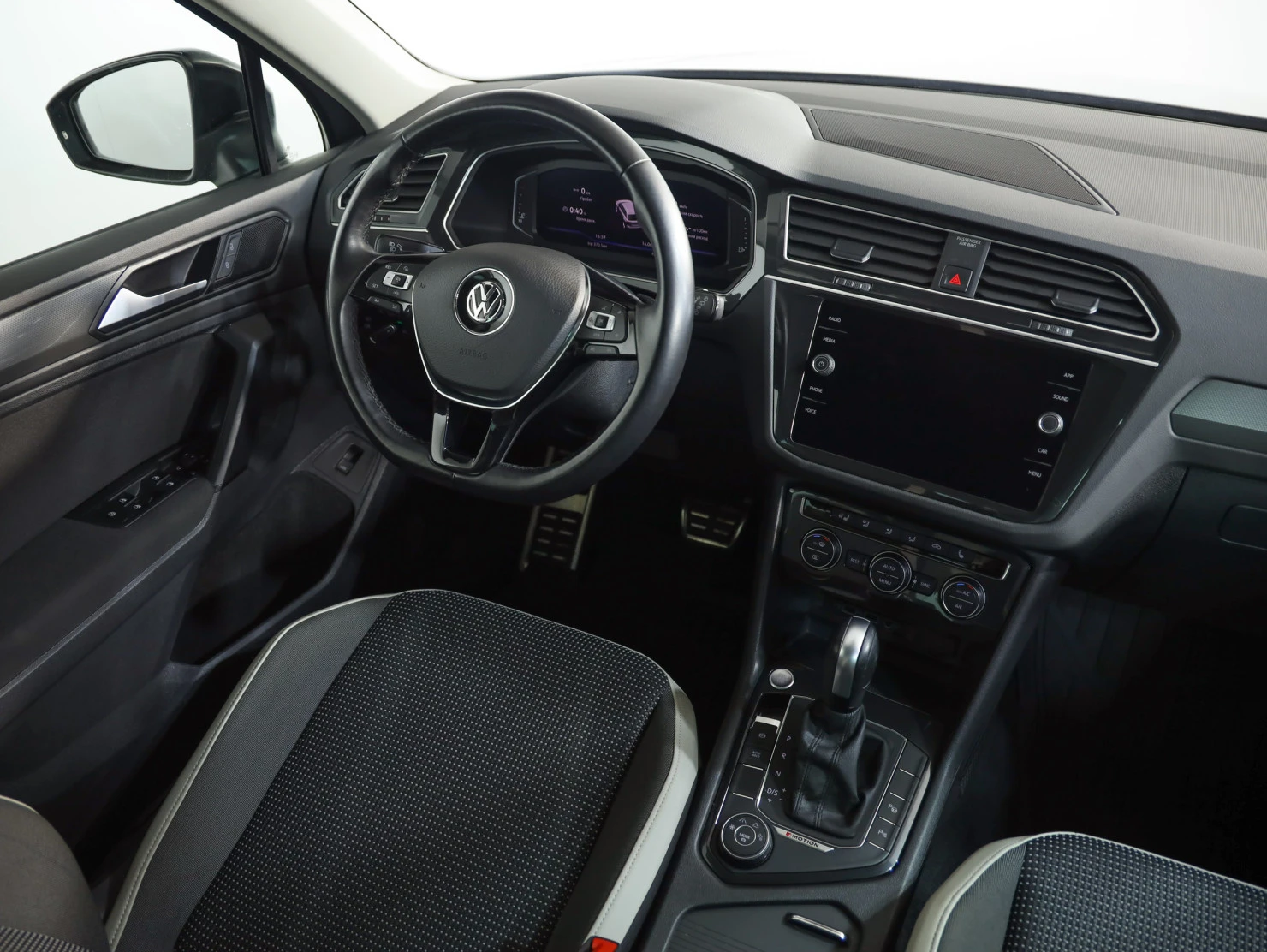 Volkswagen Tiguan, 2020