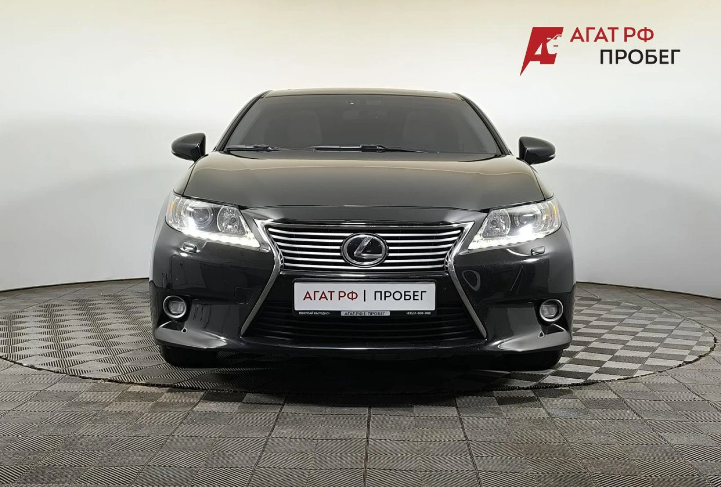 Lexus ES, 2014
