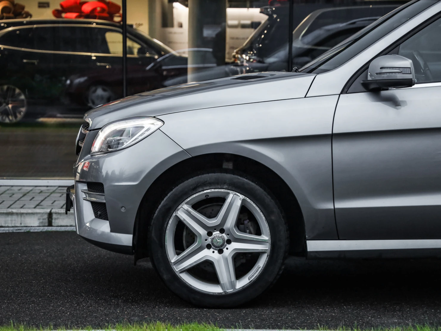 Mercedes-Benz M-Класс, 2012