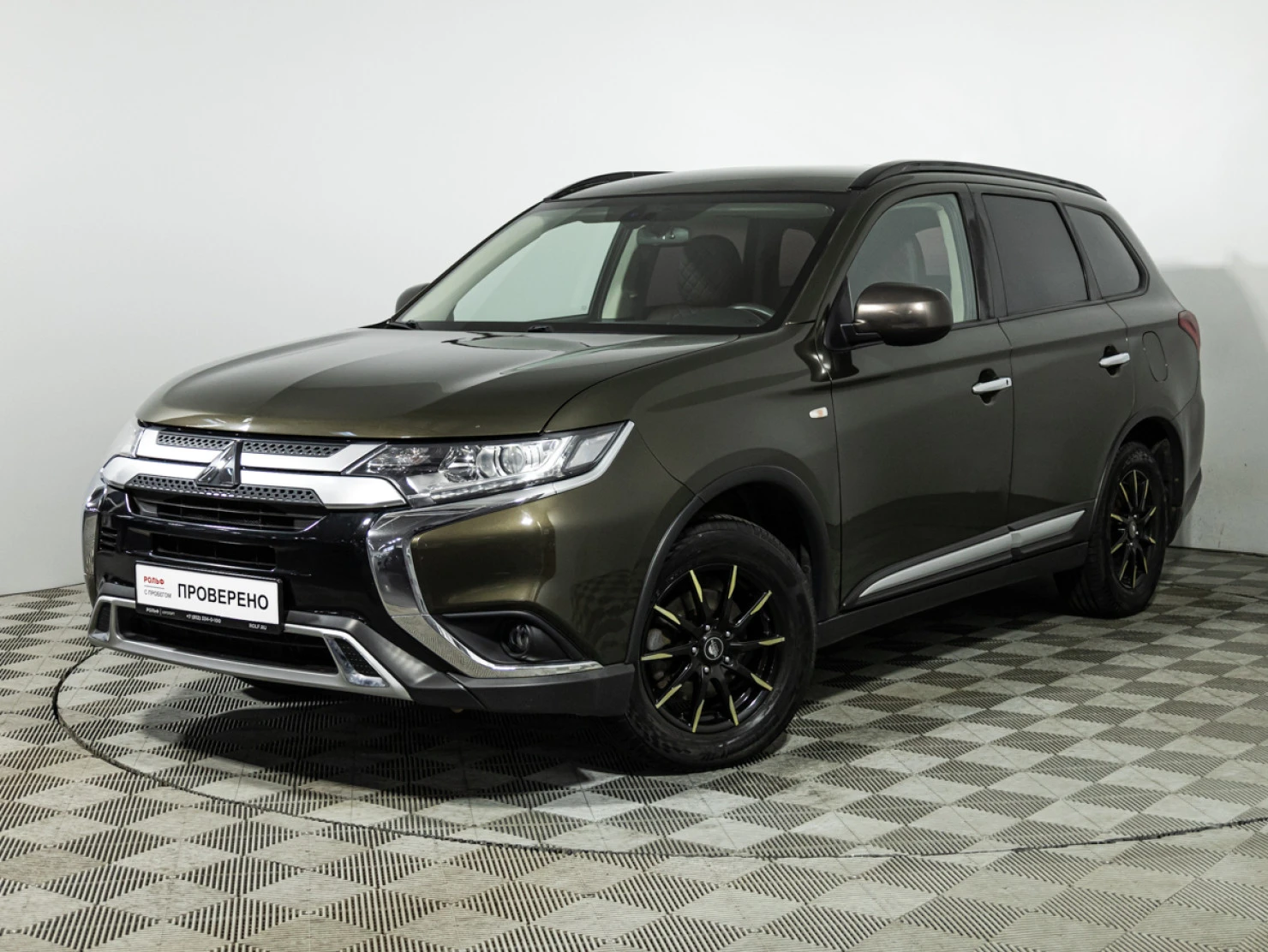 Mitsubishi OUTLANDER, 2019