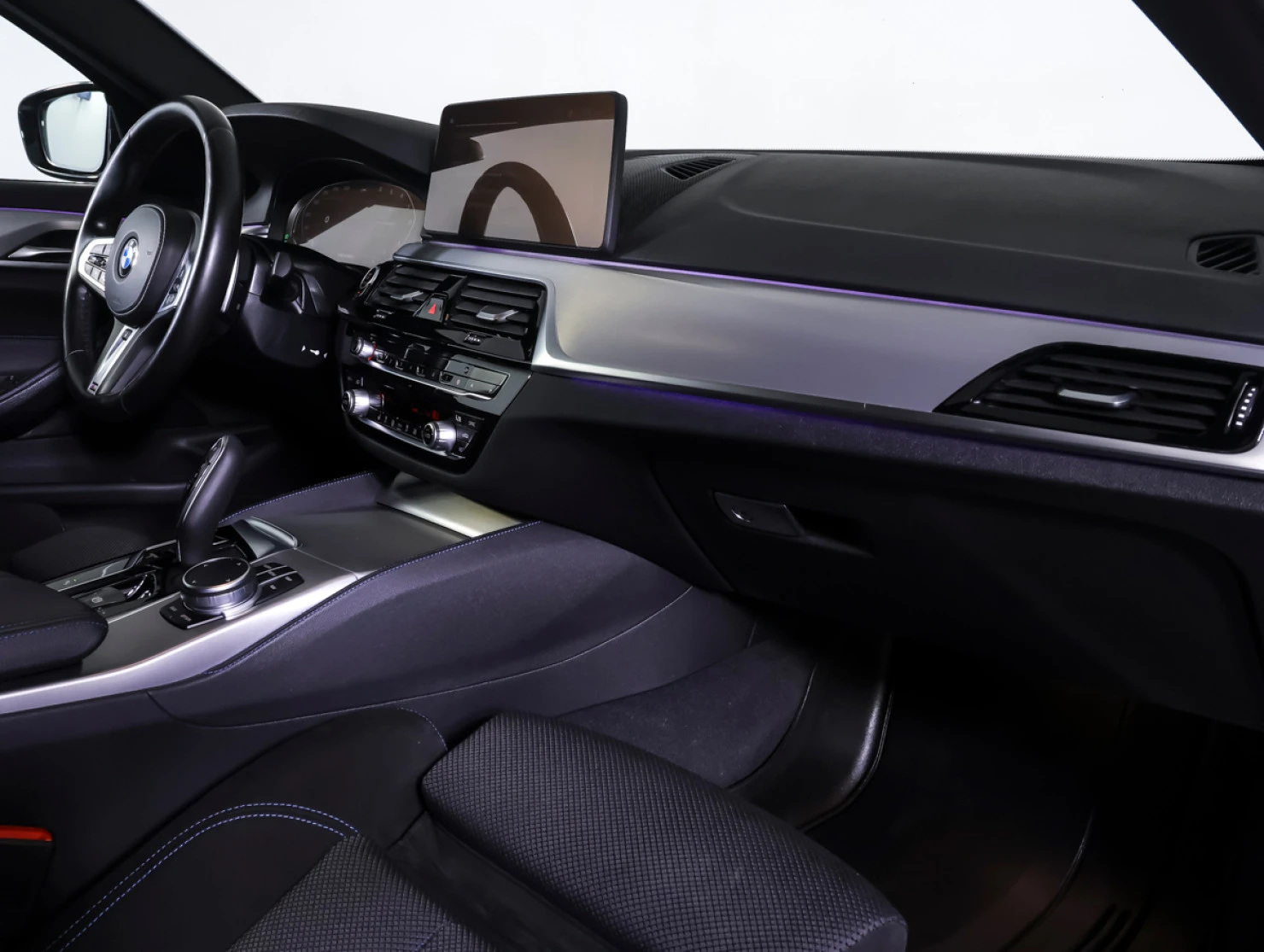 BMW 5 серии, 2021